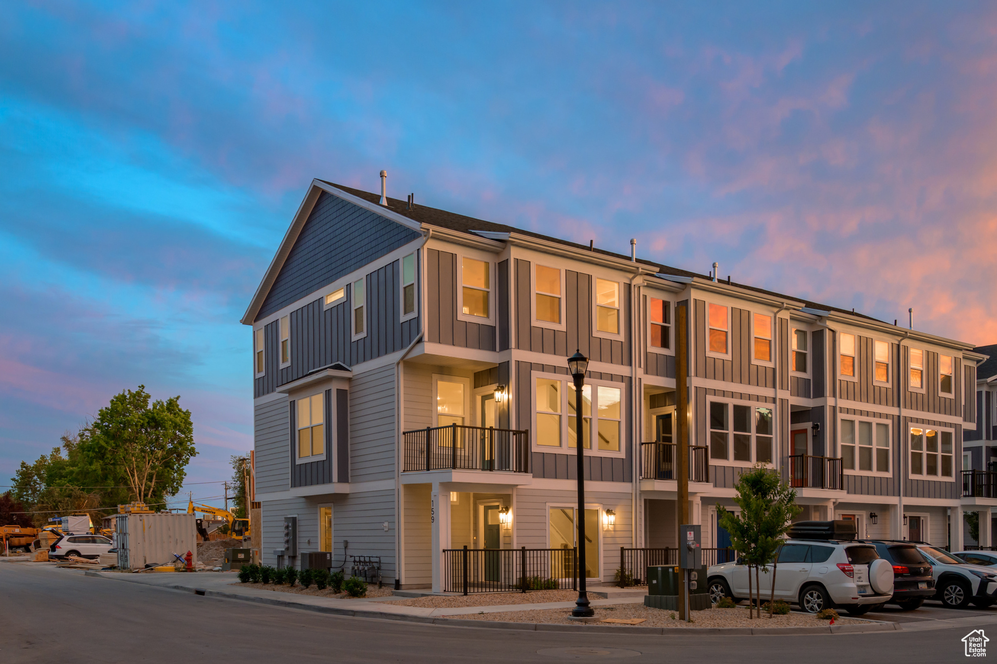 Photo of similar finished townhome