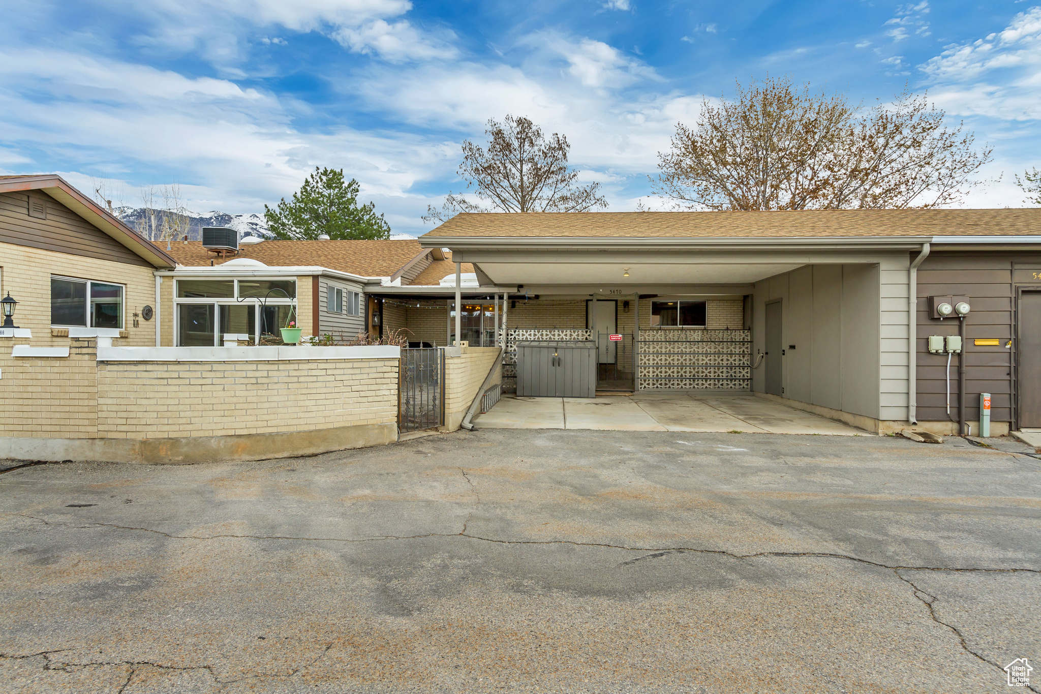 5470 S 925 E, Ogden, Utah 84405, 3 Bedrooms Bedrooms, 10 Rooms Rooms,2 BathroomsBathrooms,Residential,For sale,925,1994295