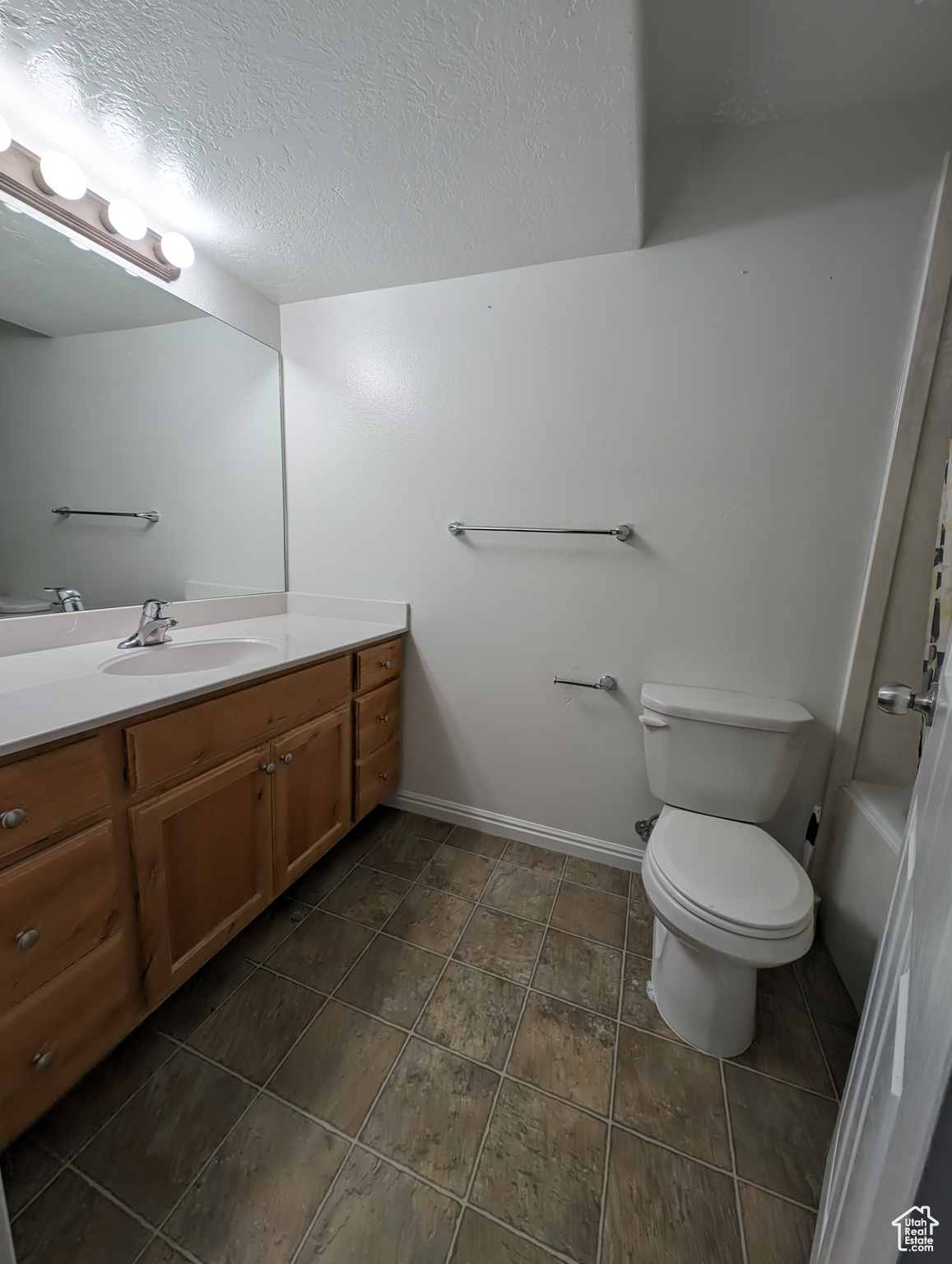1339 S CAMLAN, Springville, Utah 84663, 5 Bedrooms Bedrooms, 14 Rooms Rooms,3 BathroomsBathrooms,Residential,For sale,CAMLAN,1994356