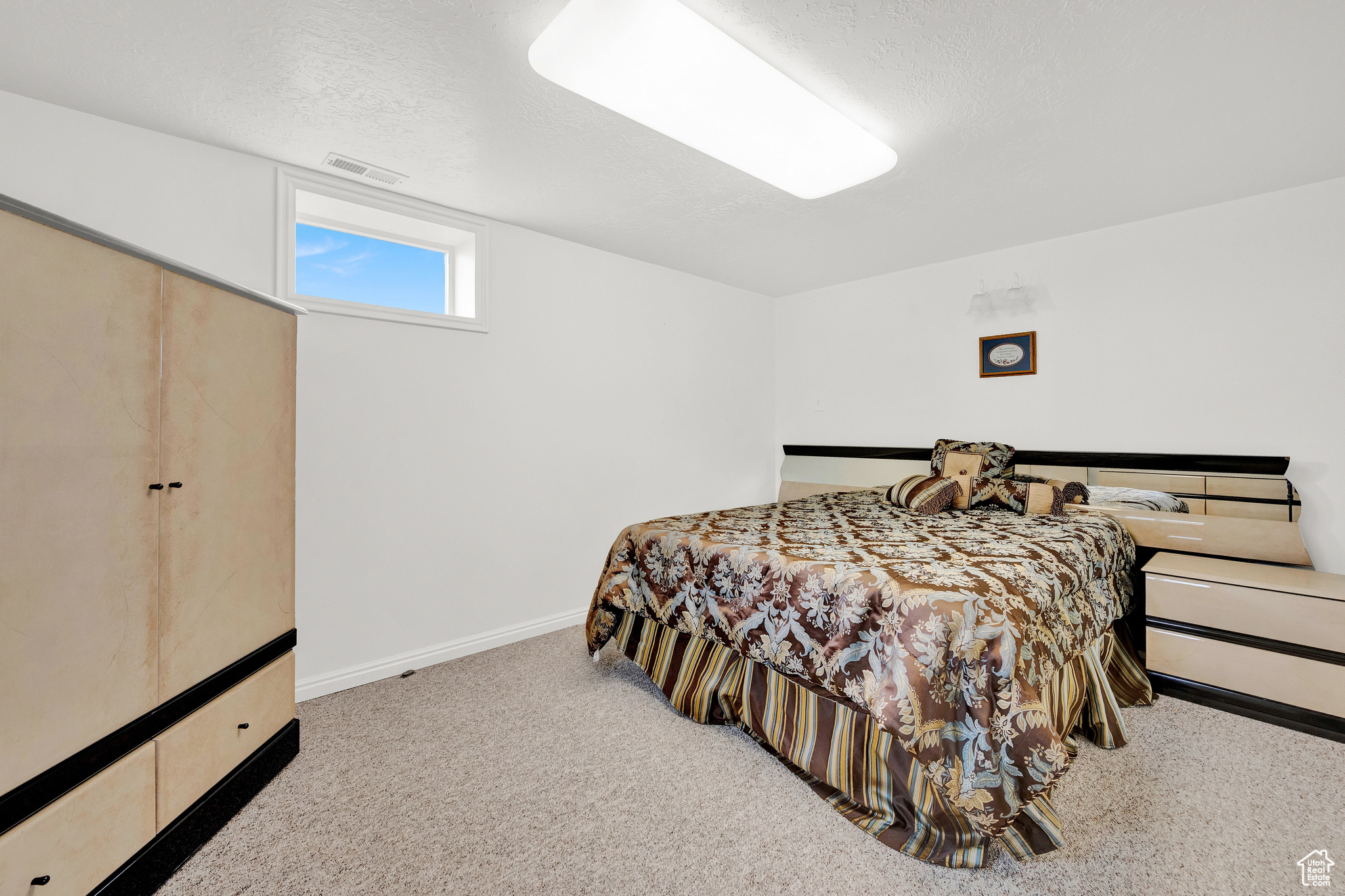 2337 W 4600 S, Roy, Utah 84067, 4 Bedrooms Bedrooms, 16 Rooms Rooms,1 BathroomBathrooms,Residential,For sale,4600,1994697