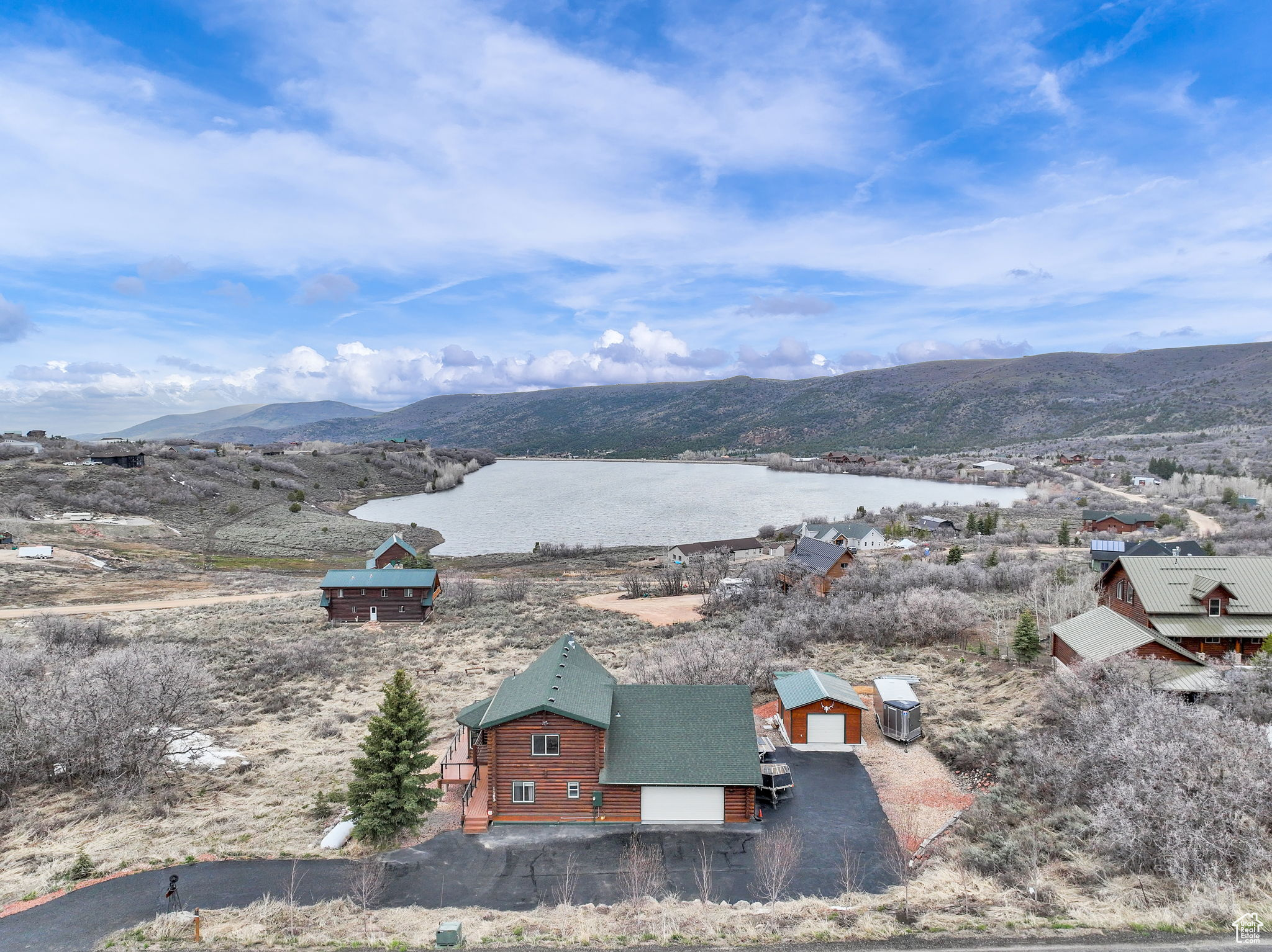 Aerial view with a water and mountain view