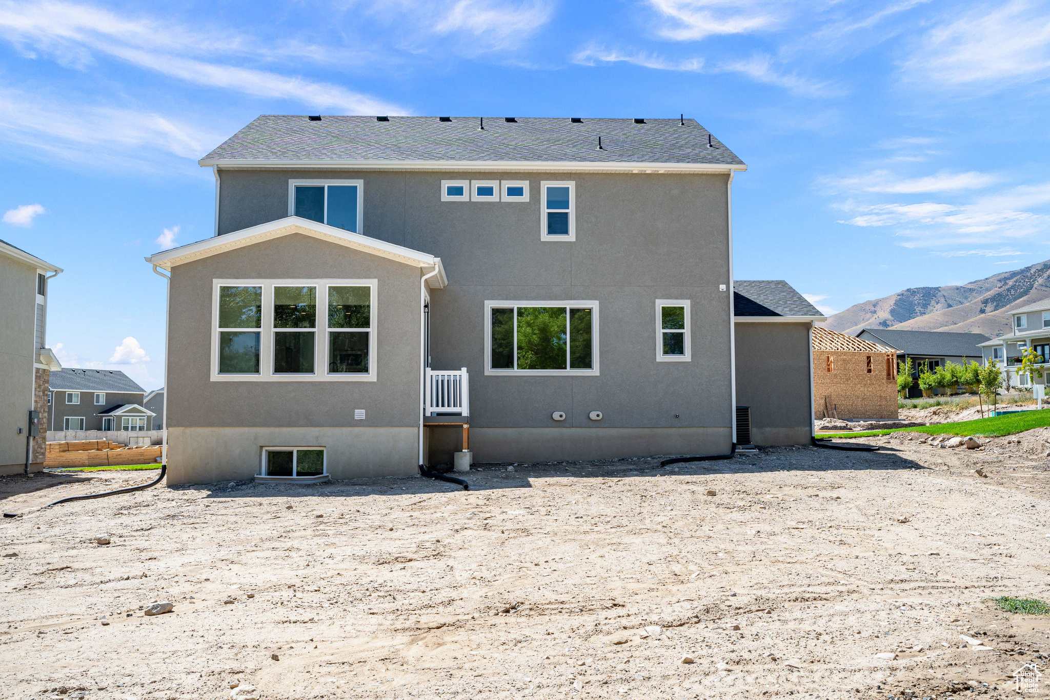 68 E SNOWY EGRET S #705, Saratoga Springs, Utah 84045, 3 Bedrooms Bedrooms, 10 Rooms Rooms,2 BathroomsBathrooms,Residential,For sale,SNOWY EGRET,1995400