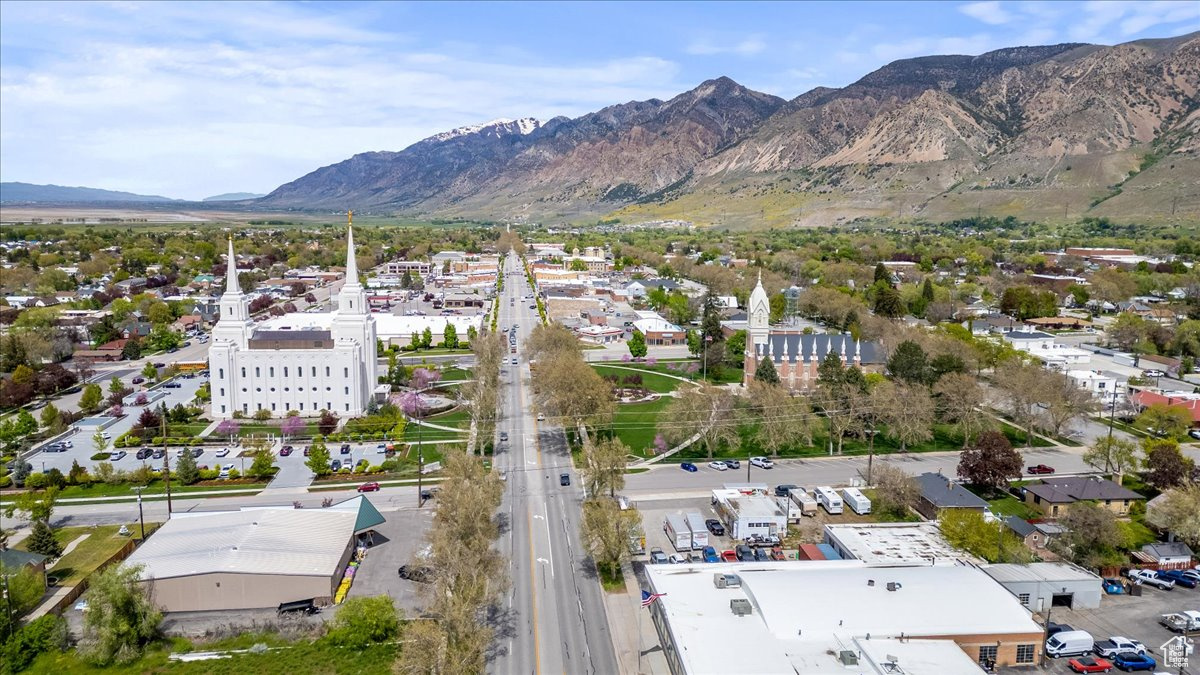 Aerial view featuring a mountain view