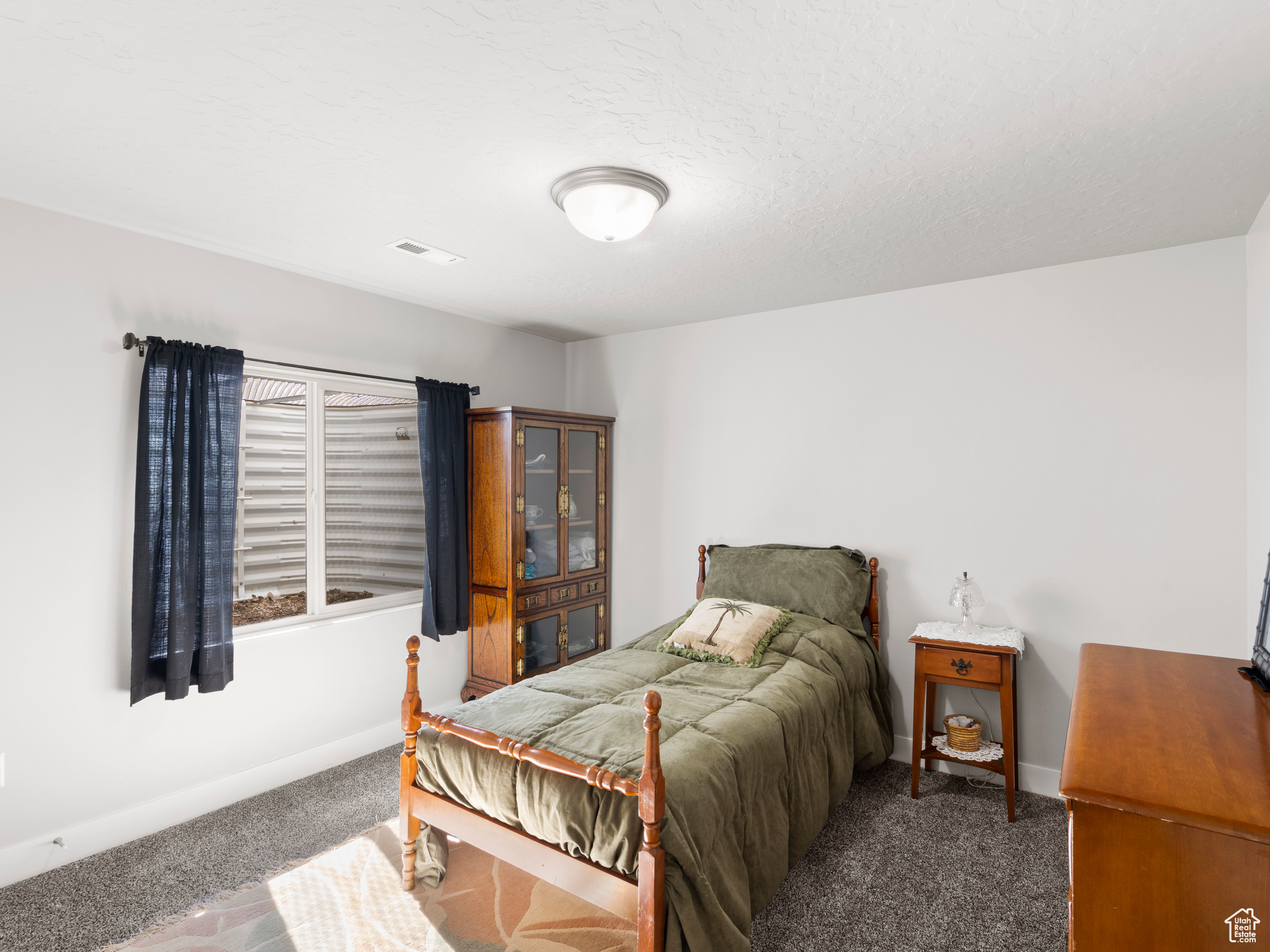4452 W THORLEY, Herriman, Utah 84096, 5 Bedrooms Bedrooms, 17 Rooms Rooms,2 BathroomsBathrooms,Residential,For sale,THORLEY,1995634