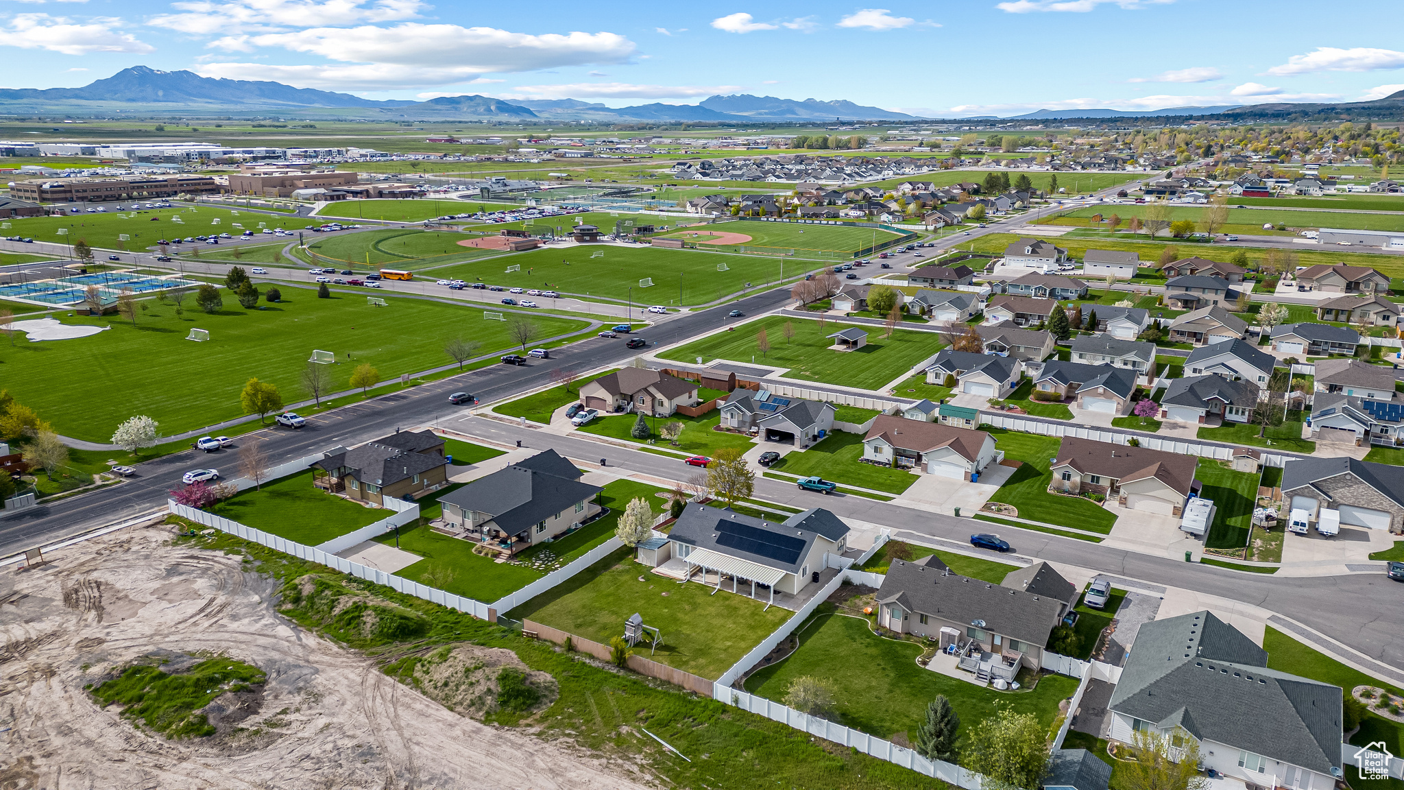 Aerial view featuring a mountain view