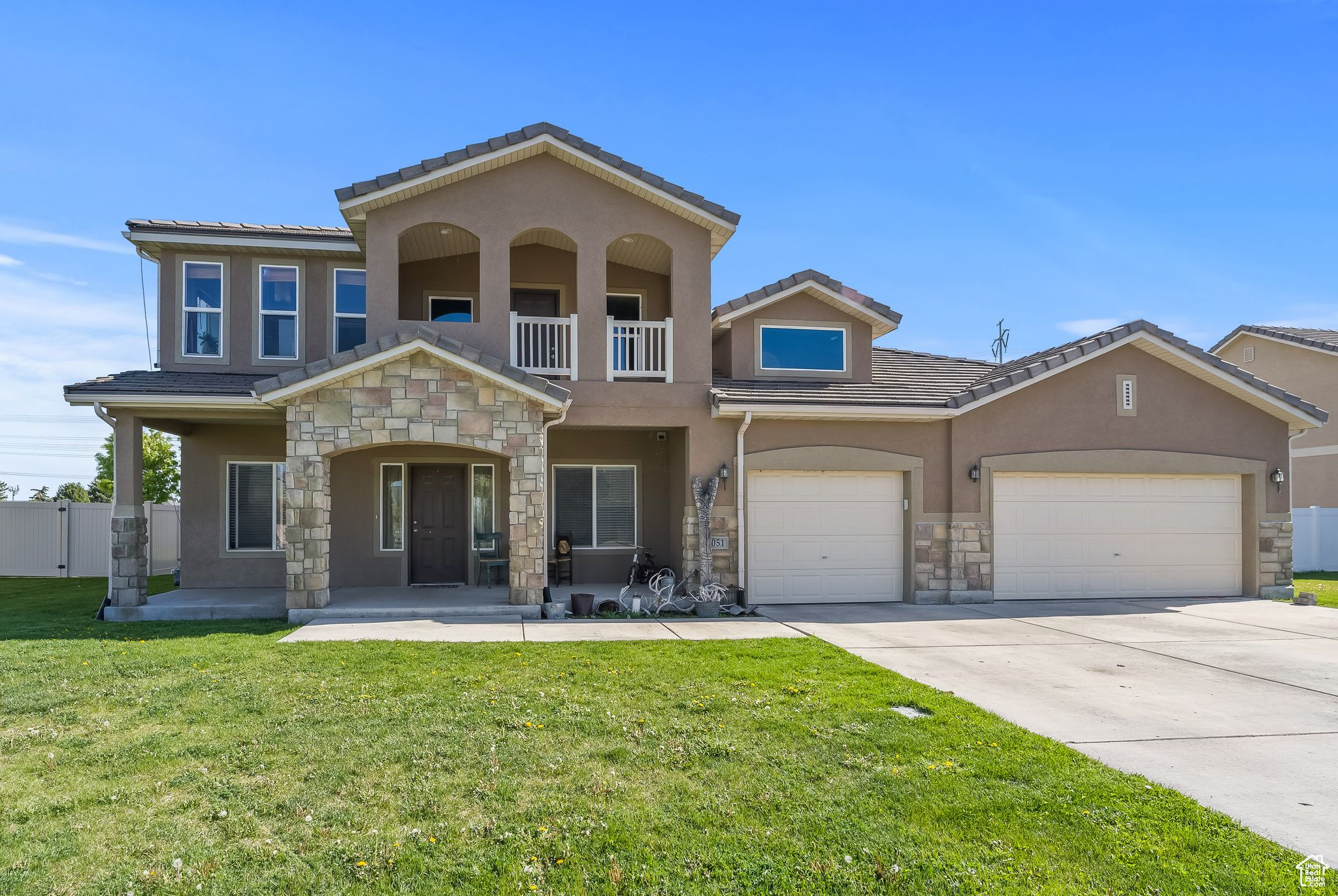 2051 W 400 S, Lehi, Utah 84043, 4 Bedrooms Bedrooms, 16 Rooms Rooms,2 BathroomsBathrooms,Residential,For sale,400,1996634