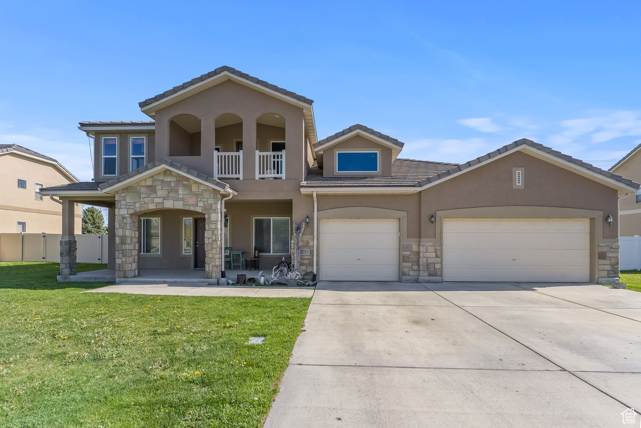 2051 W 400 S, Lehi, Utah 84043, 4 Bedrooms Bedrooms, 16 Rooms Rooms,2 BathroomsBathrooms,Residential,For sale,400,1996634