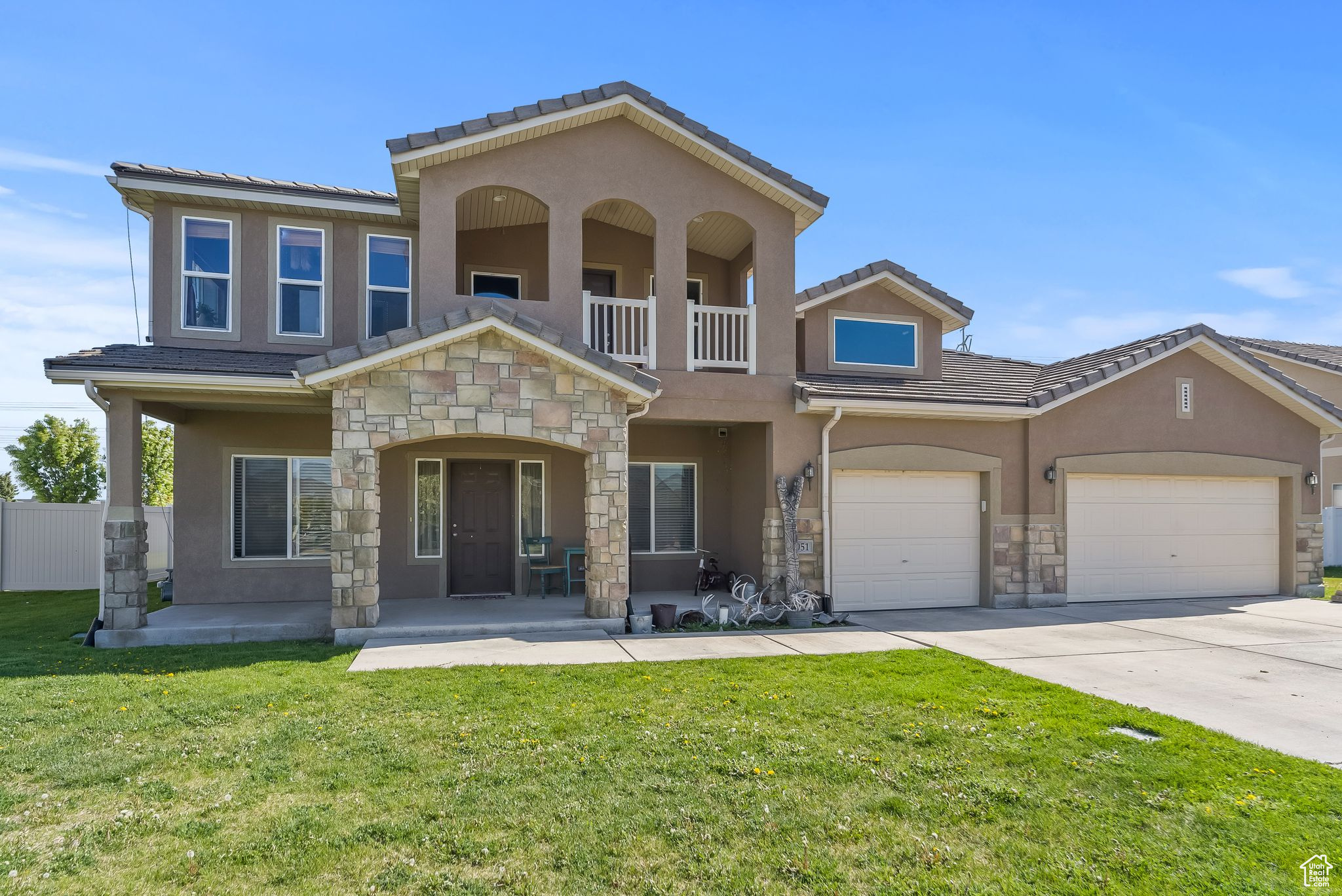 2051 W 400 S, Lehi, Utah 84043, 4 Bedrooms Bedrooms, 16 Rooms Rooms,2 BathroomsBathrooms,Residential,For sale,400,1996634