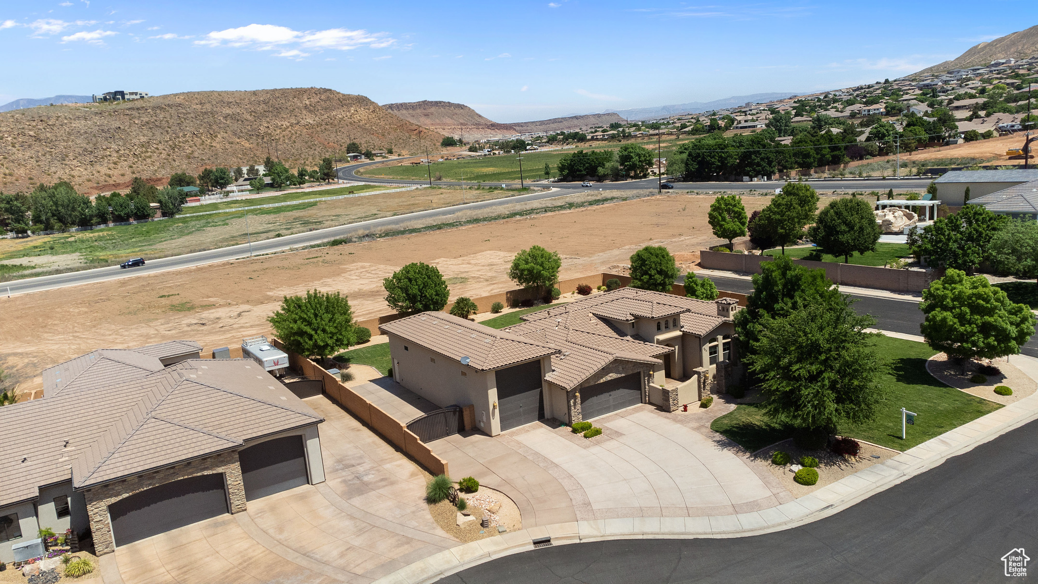 485 E WASHINGTON, Washington, Utah 84780, 4 Bedrooms Bedrooms, 12 Rooms Rooms,3 BathroomsBathrooms,Residential,For sale,WASHINGTON,1996772