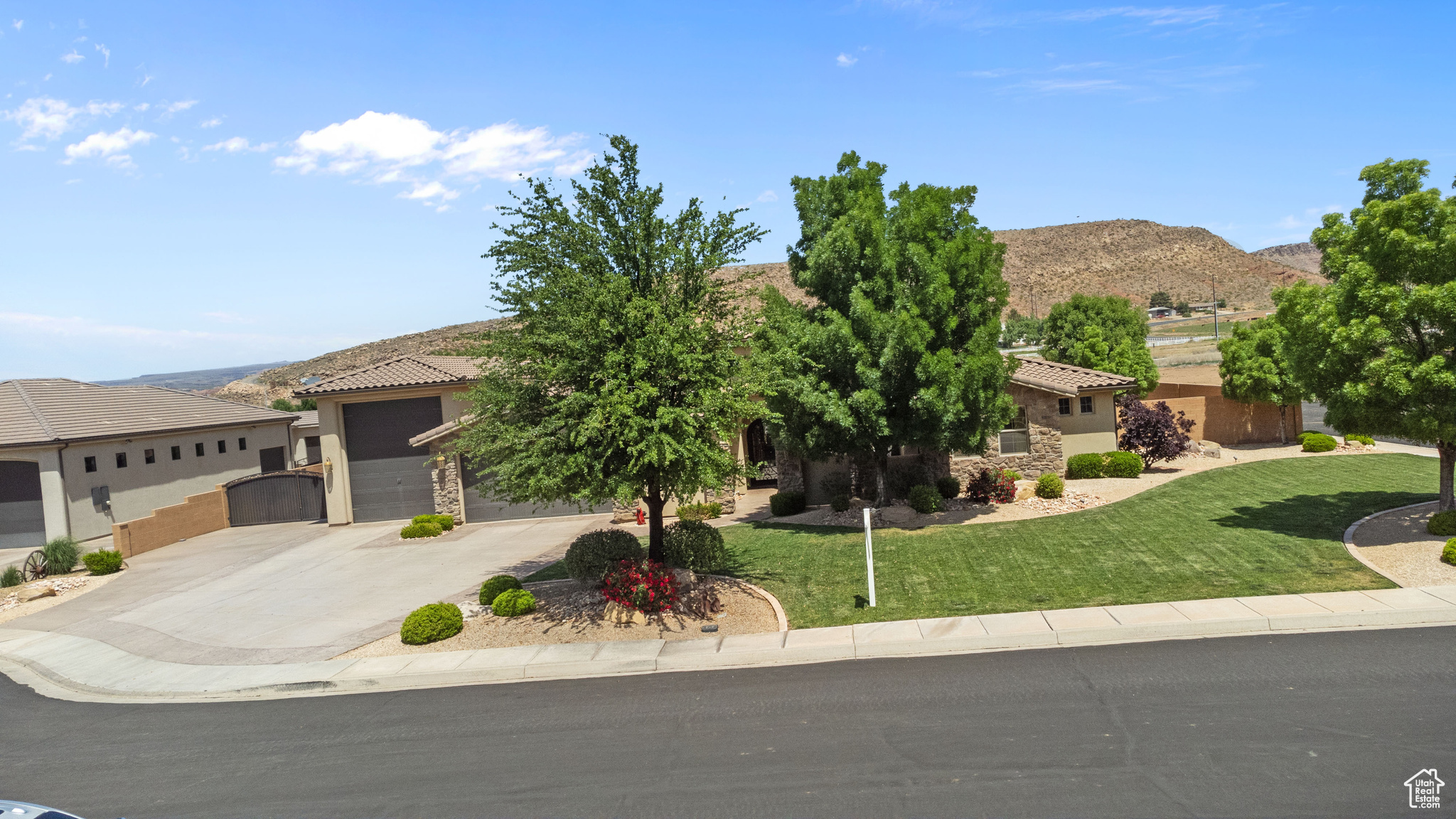 485 E WASHINGTON, Washington, Utah 84780, 4 Bedrooms Bedrooms, 12 Rooms Rooms,3 BathroomsBathrooms,Residential,For sale,WASHINGTON,1996772