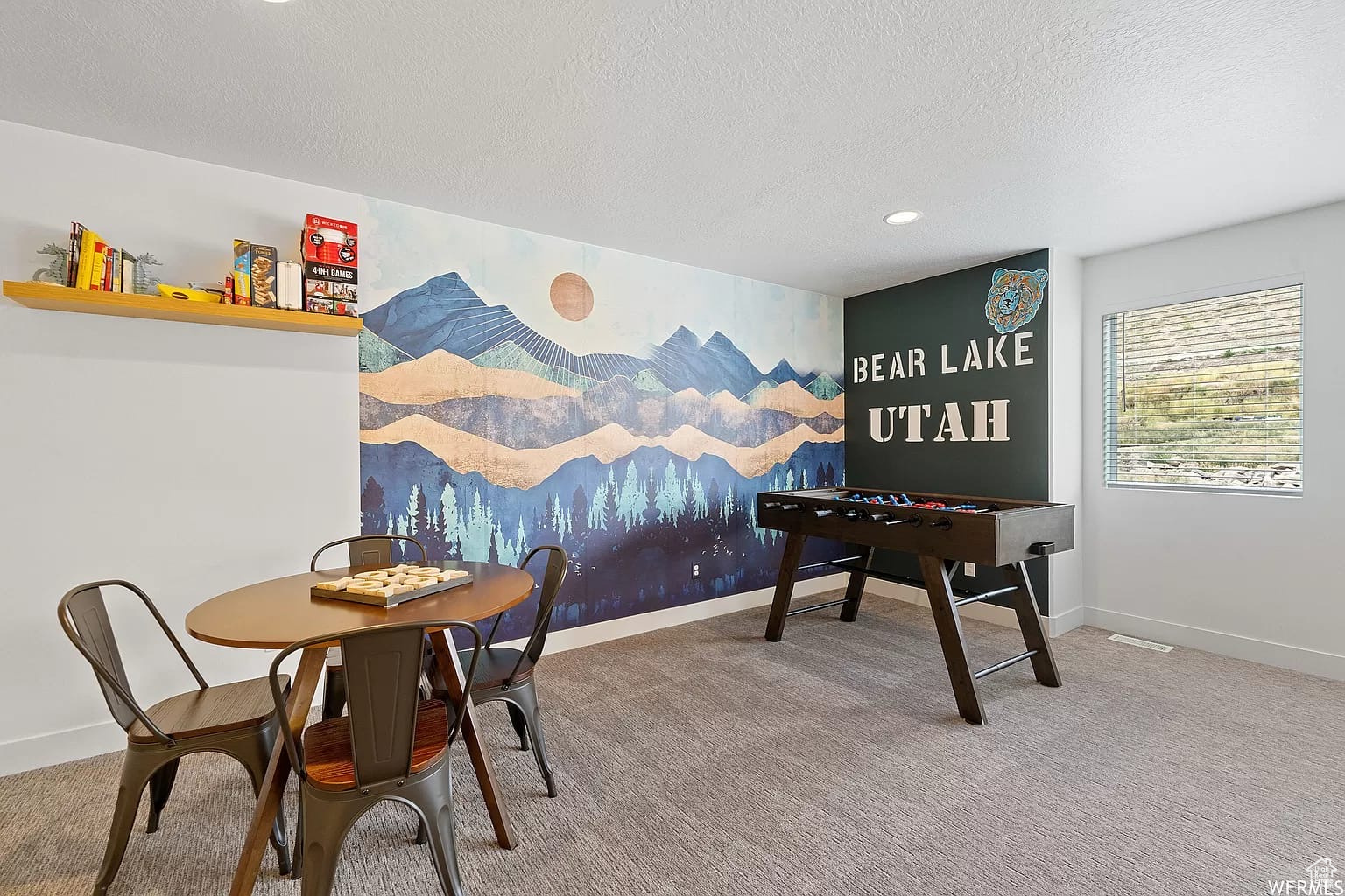 Family room with game tables