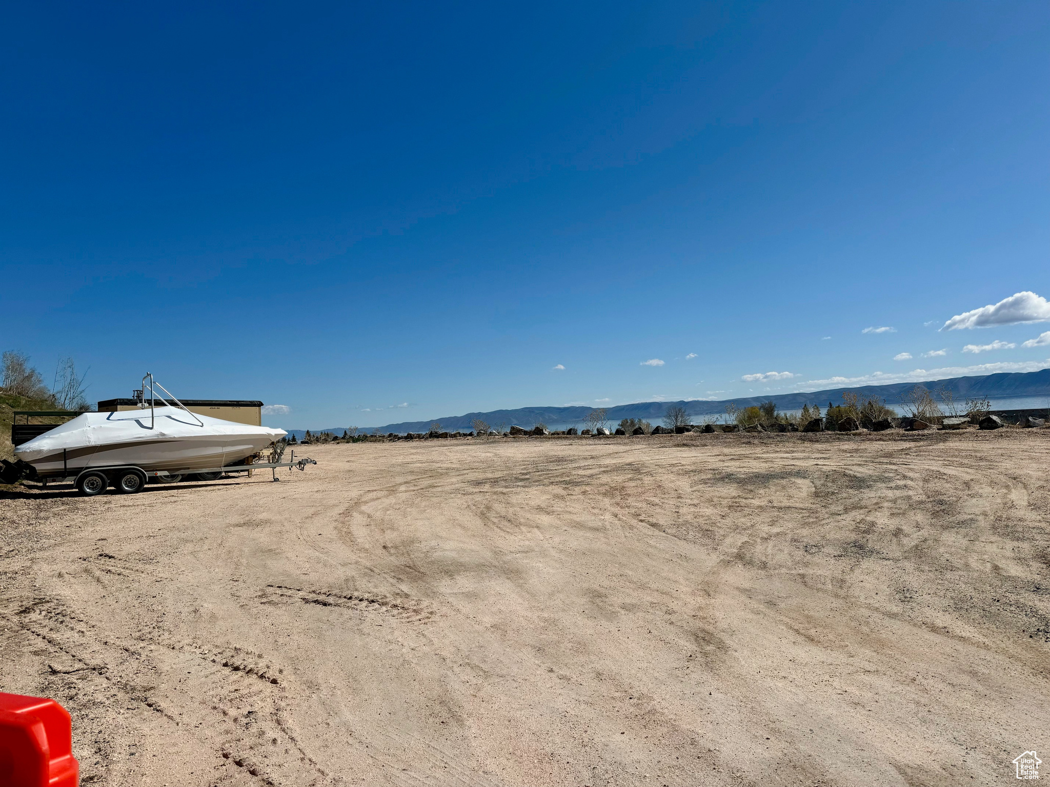 Extra Parking for Paradise Parkway Townhomes