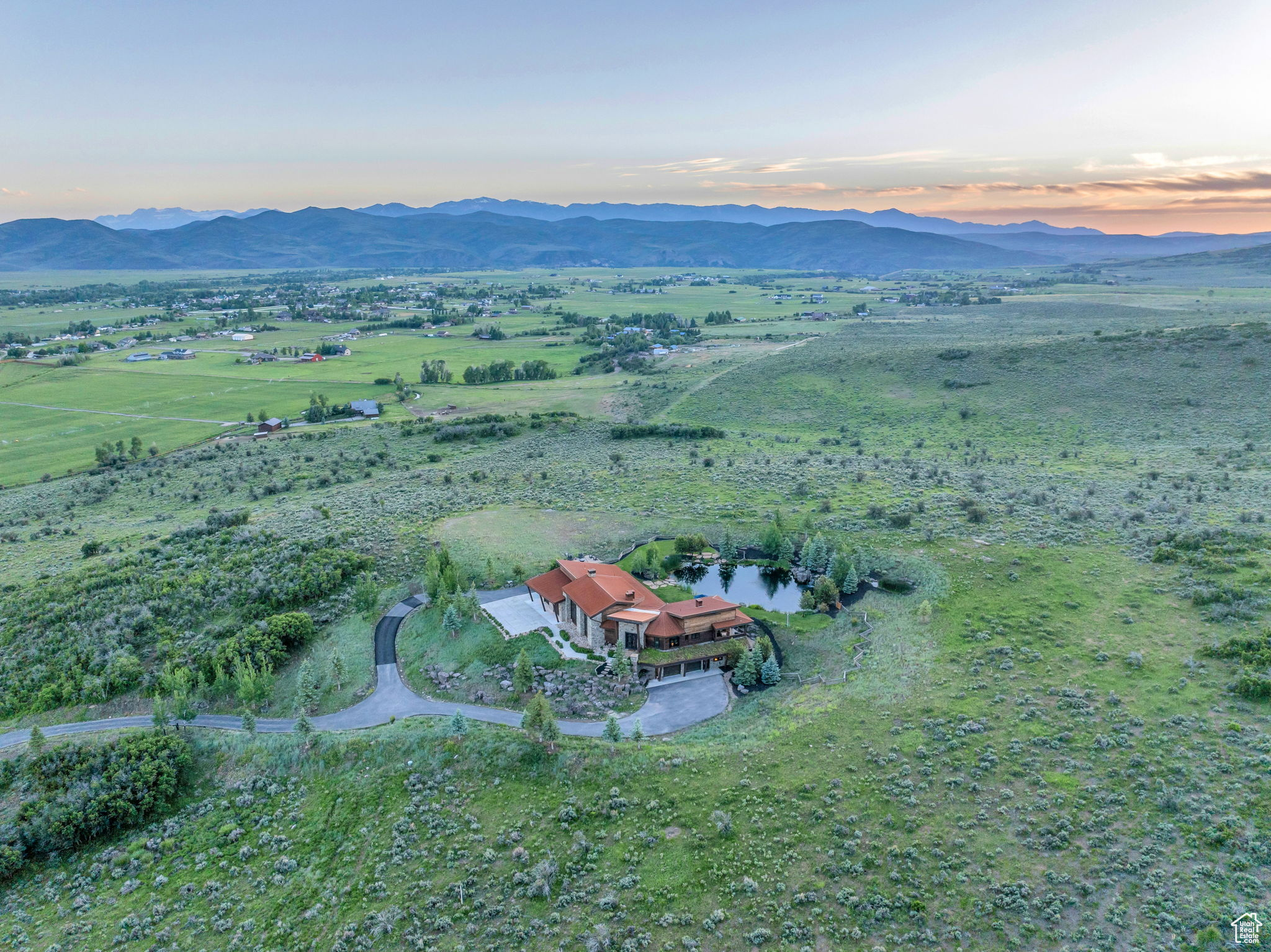 5936 N TRIPLE CROWN, Oakley, Utah 84055, 5 Bedrooms Bedrooms, 20 Rooms Rooms,2 BathroomsBathrooms,Residential,For sale,TRIPLE CROWN,1996960