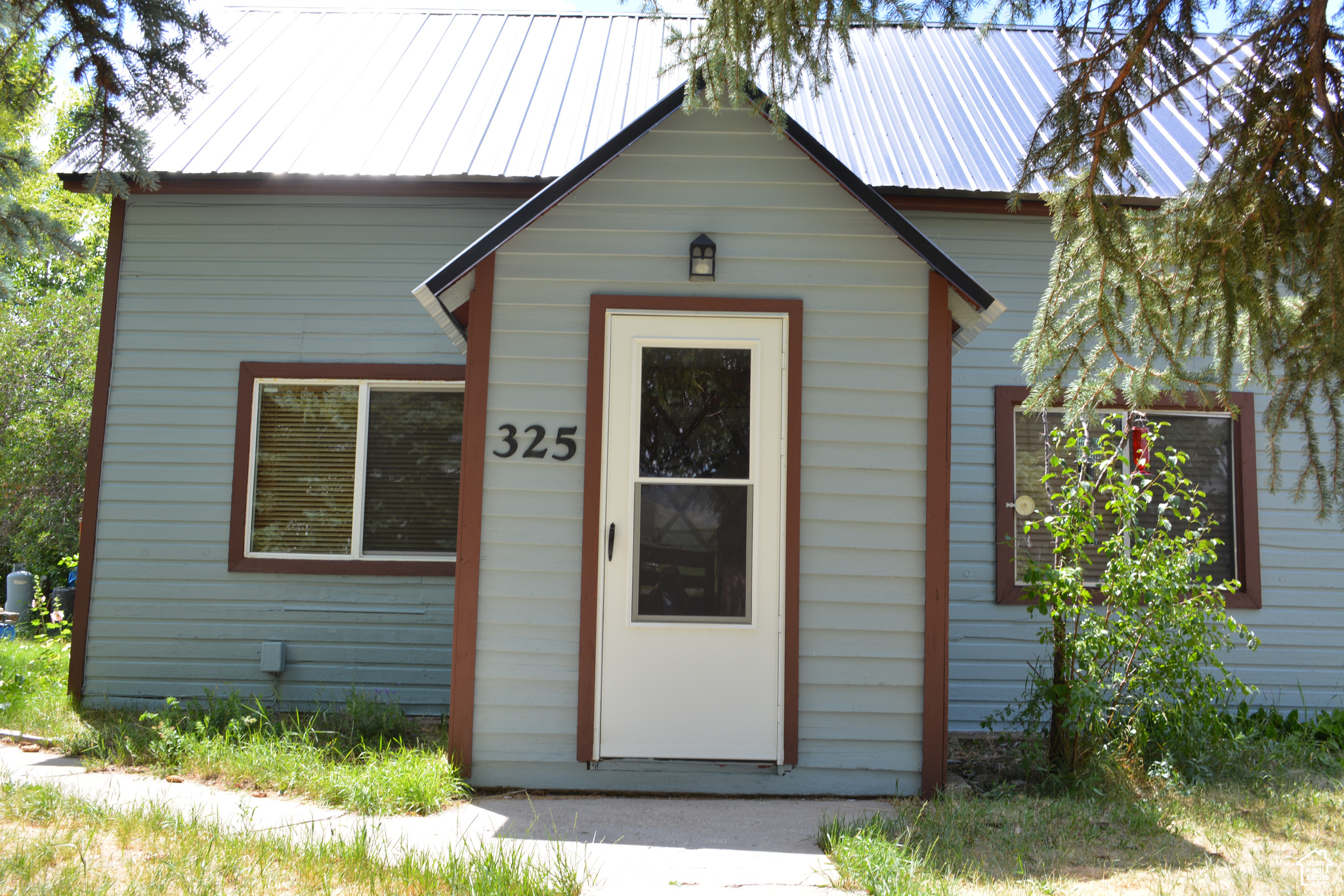 325 S 100 E, Georgetown, Idaho 83239, 2 Bedrooms Bedrooms, 9 Rooms Rooms,1 BathroomBathrooms,Residential,For sale,100,1997008