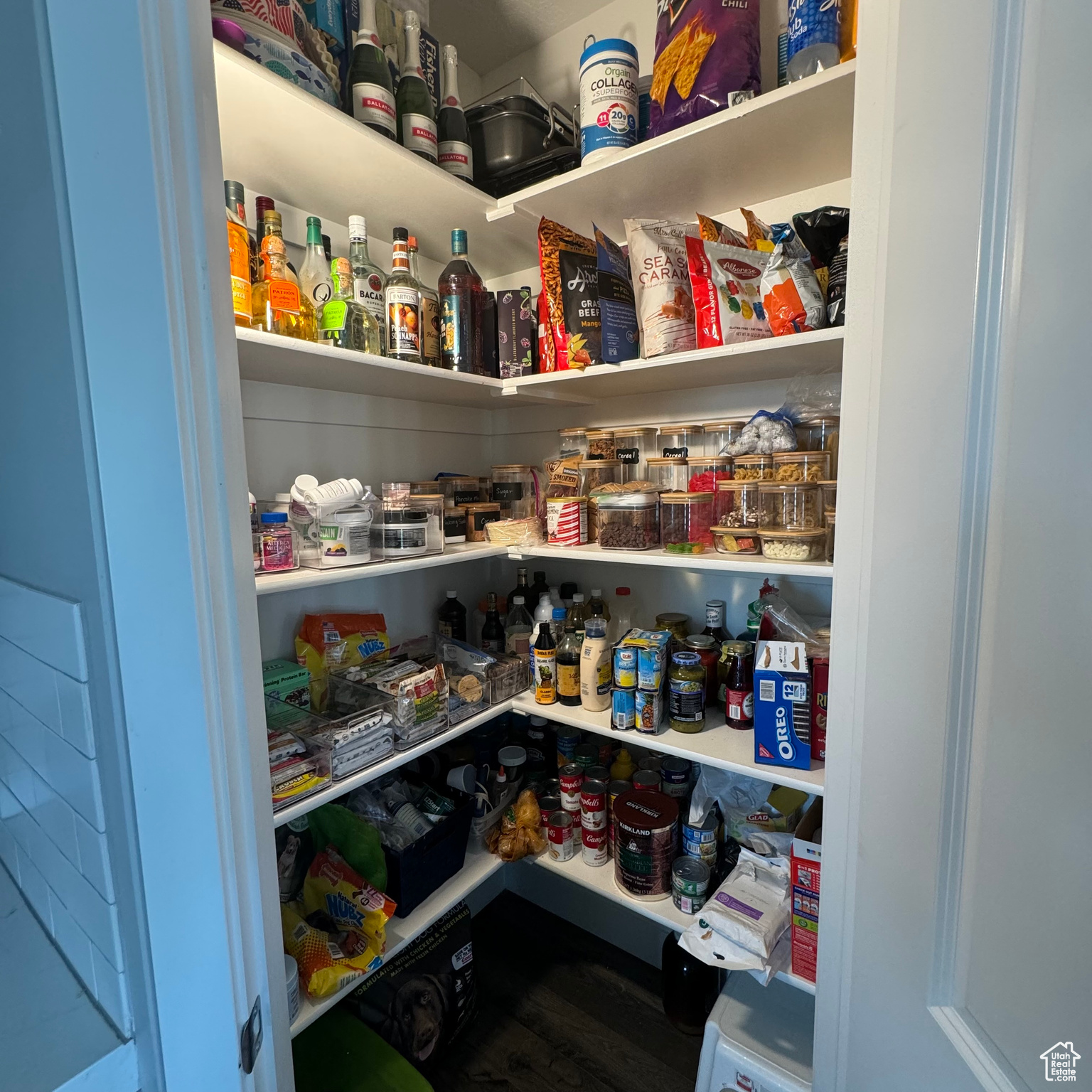 Large corner pantry