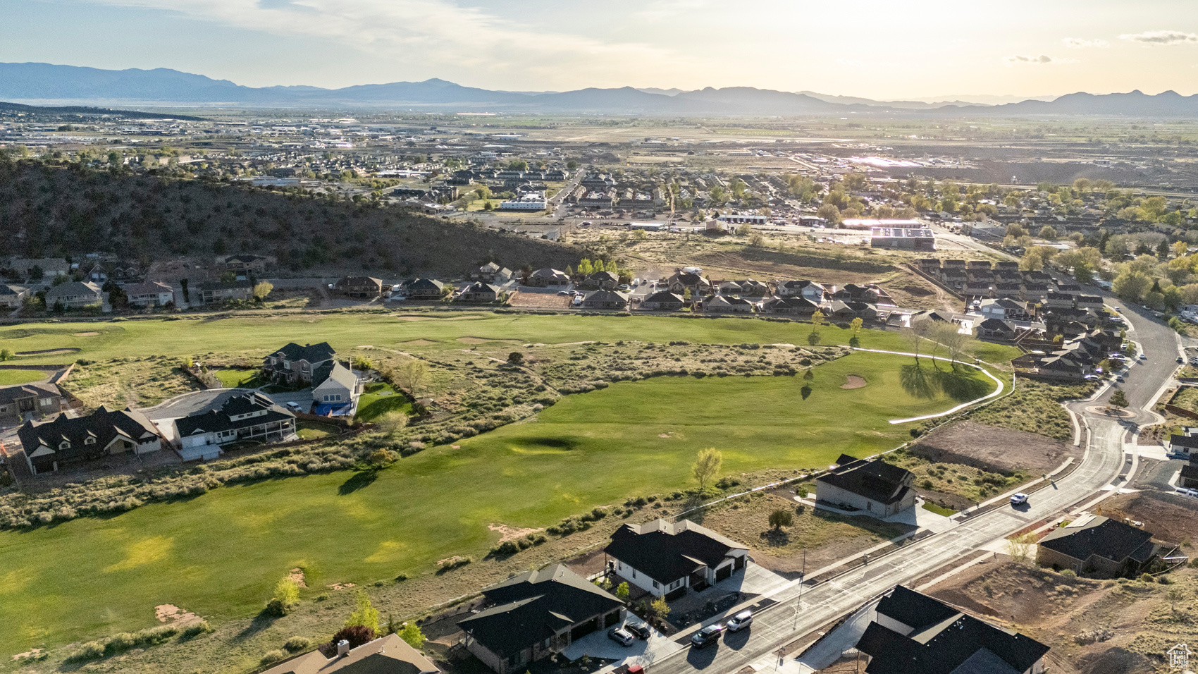 1501 N KNOLL, Cedar City, Utah 84721, 4 Bedrooms Bedrooms, 16 Rooms Rooms,3 BathroomsBathrooms,Residential,For sale,KNOLL,1997335