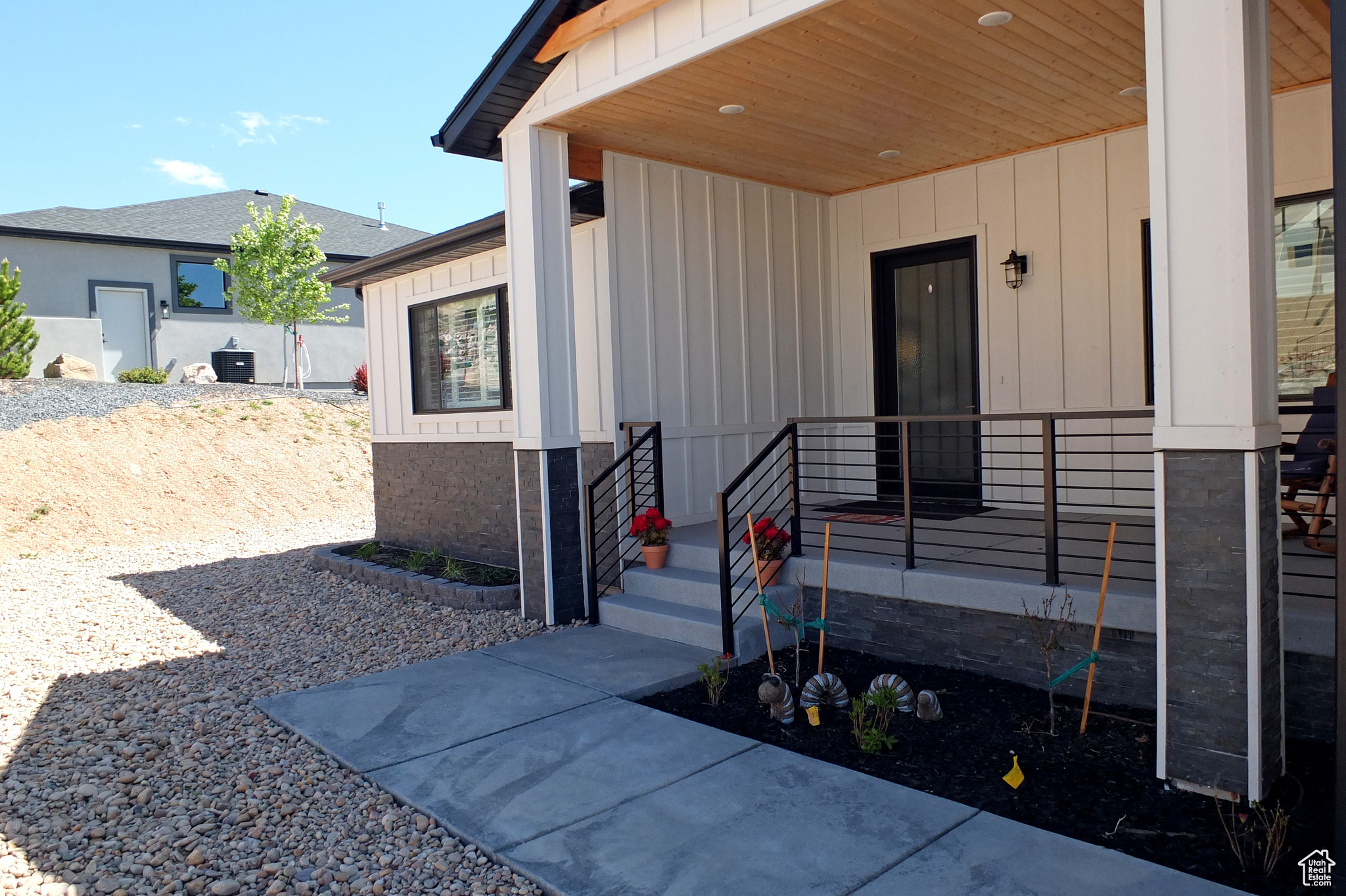 1501 N KNOLL, Cedar City, Utah 84721, 4 Bedrooms Bedrooms, 16 Rooms Rooms,3 BathroomsBathrooms,Residential,For sale,KNOLL,1997335