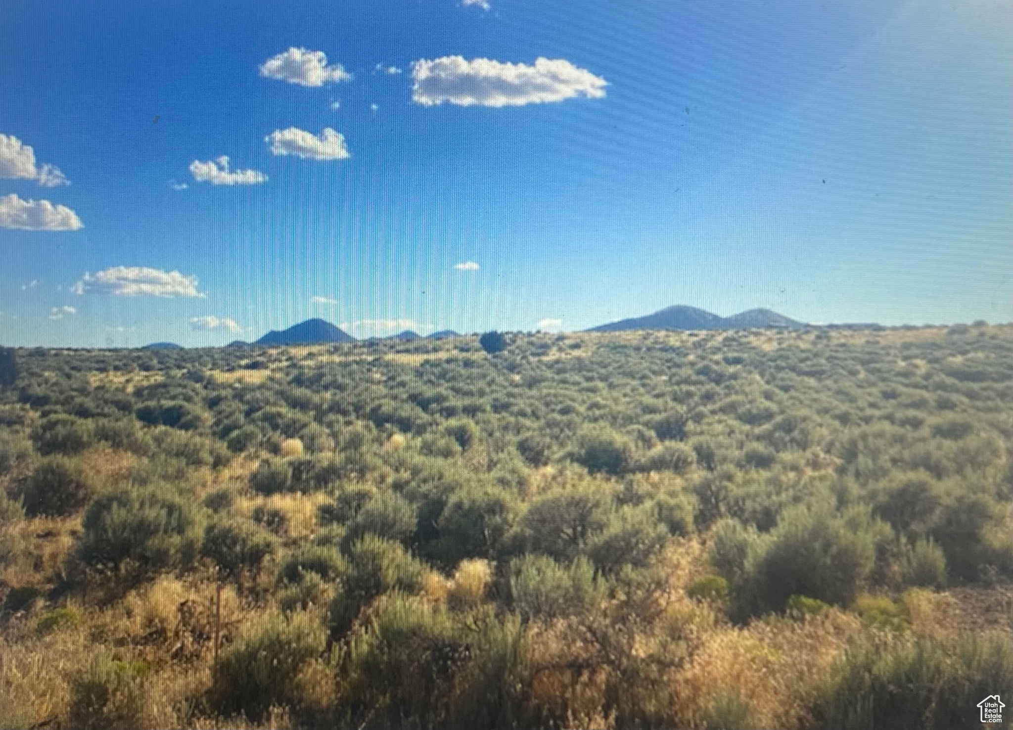 View of mountain feature