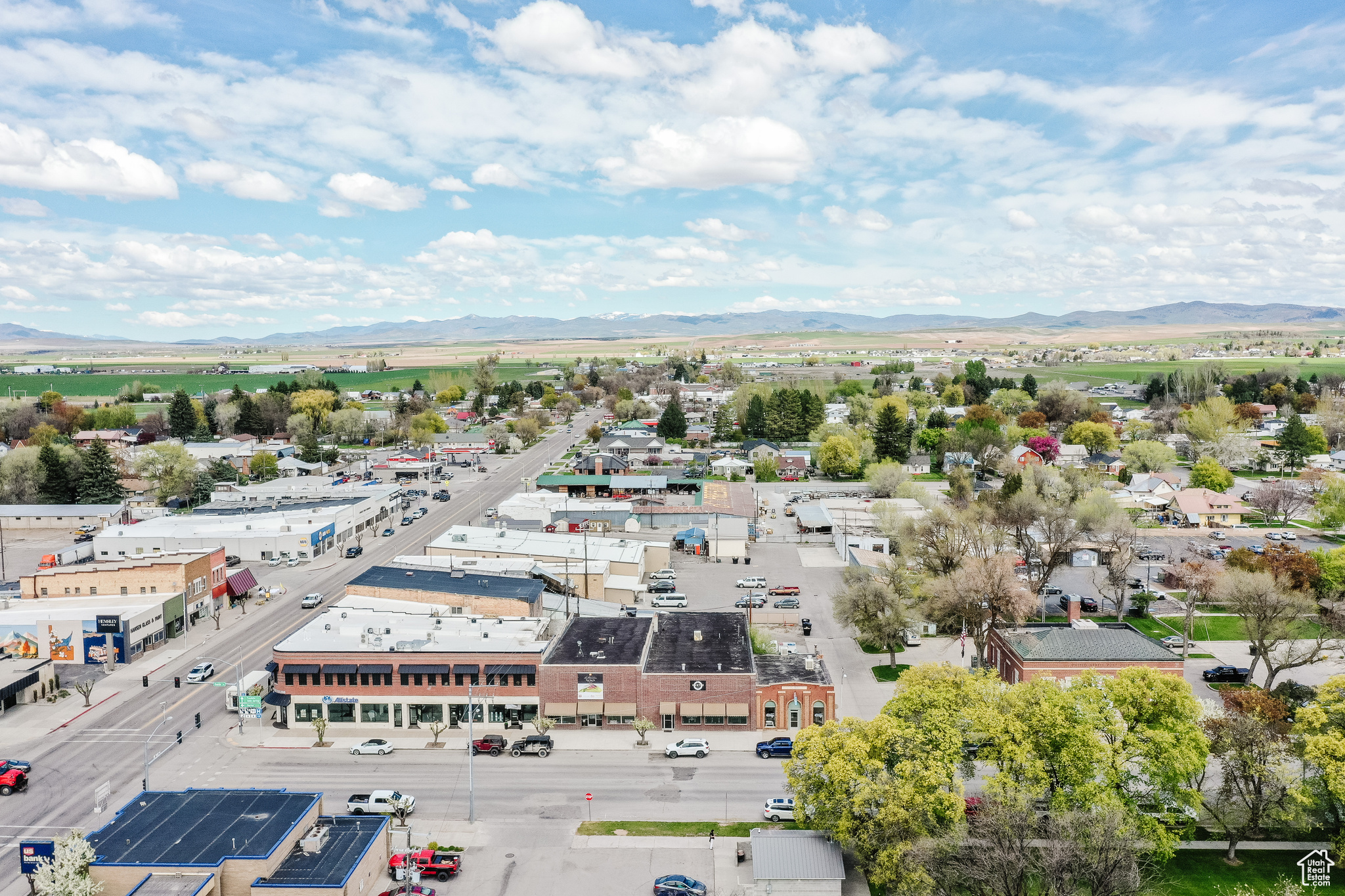 17 E ONEIDA, Preston, Idaho 83263, ,Commercial Sale,For sale,ONEIDA,1998196