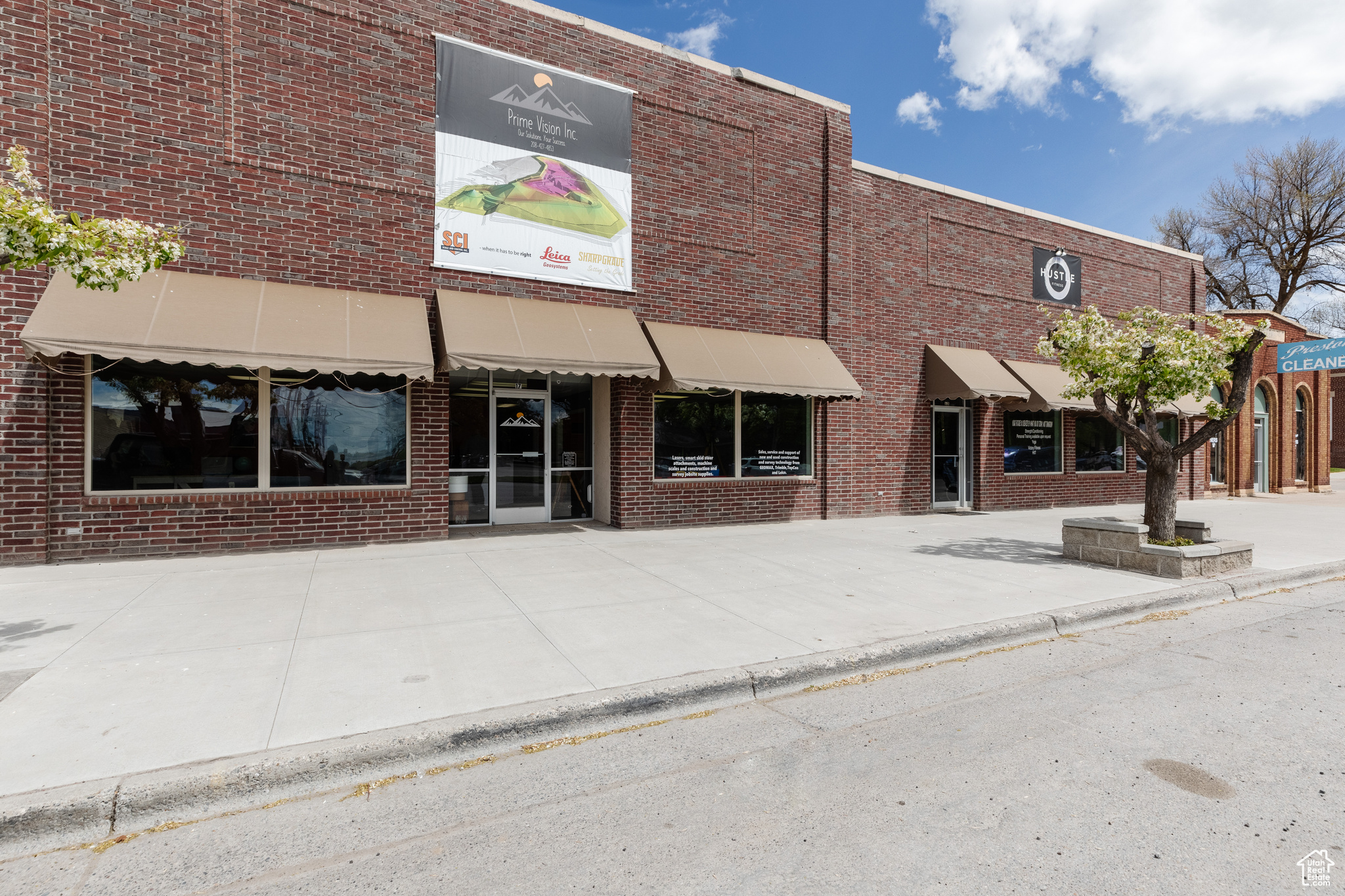 17 E ONEIDA, Preston, Idaho 83263, ,Commercial Sale,For sale,ONEIDA,1998196