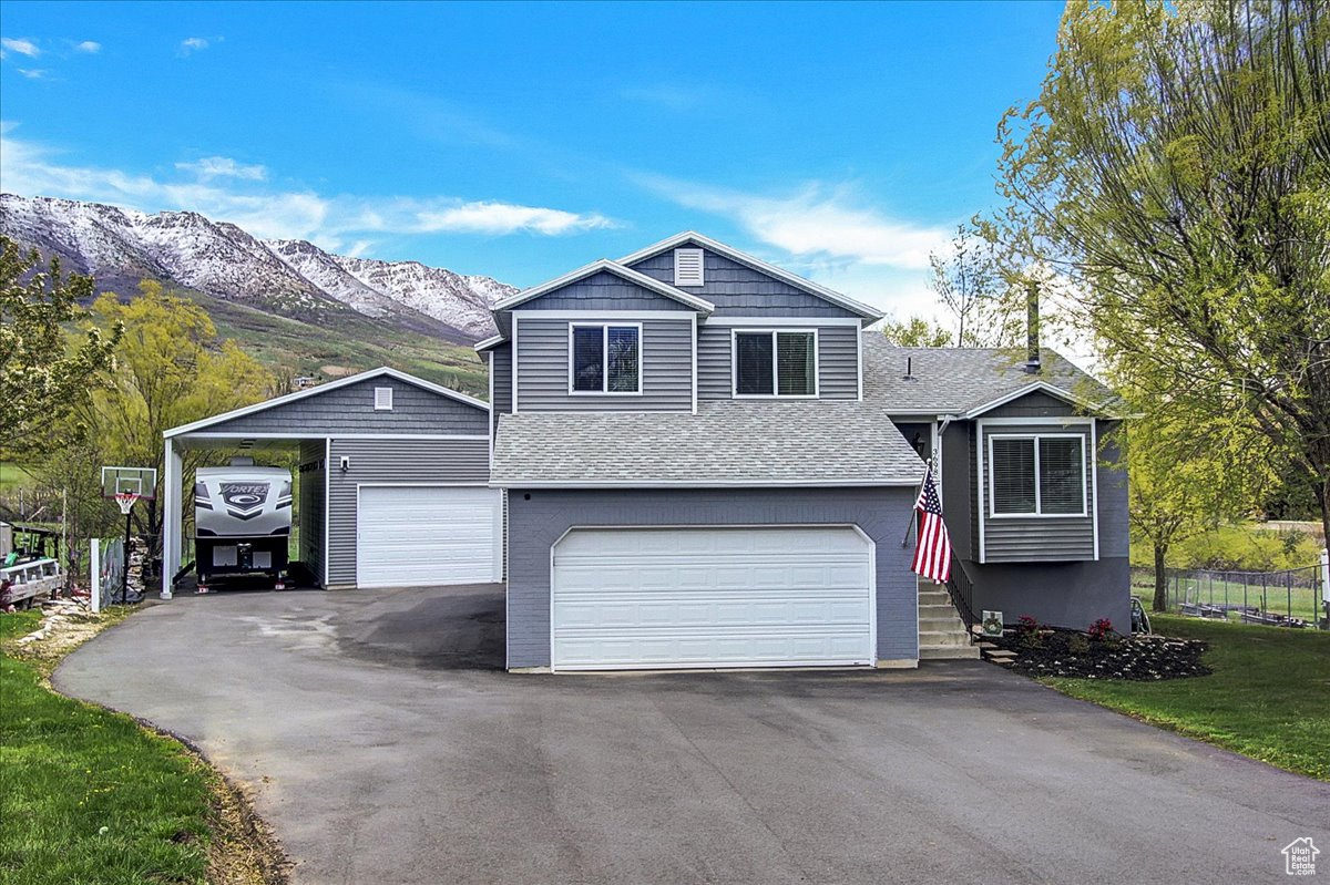 3698 N WILLOW BROOKE, Eden, Utah 84310, 4 Bedrooms Bedrooms, 15 Rooms Rooms,3 BathroomsBathrooms,Residential,For sale,WILLOW BROOKE,1998230