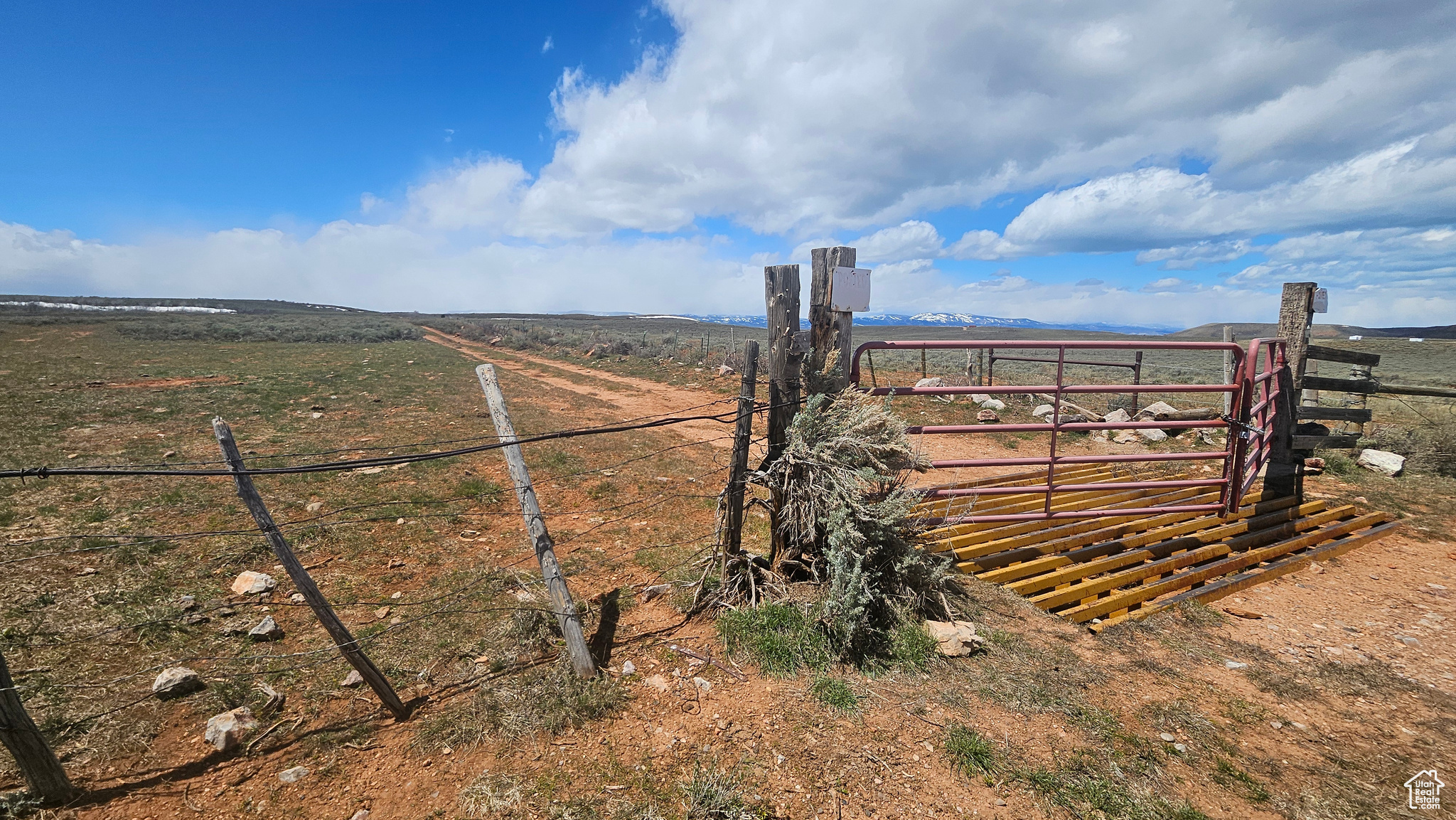 View of gate featuring a rural view