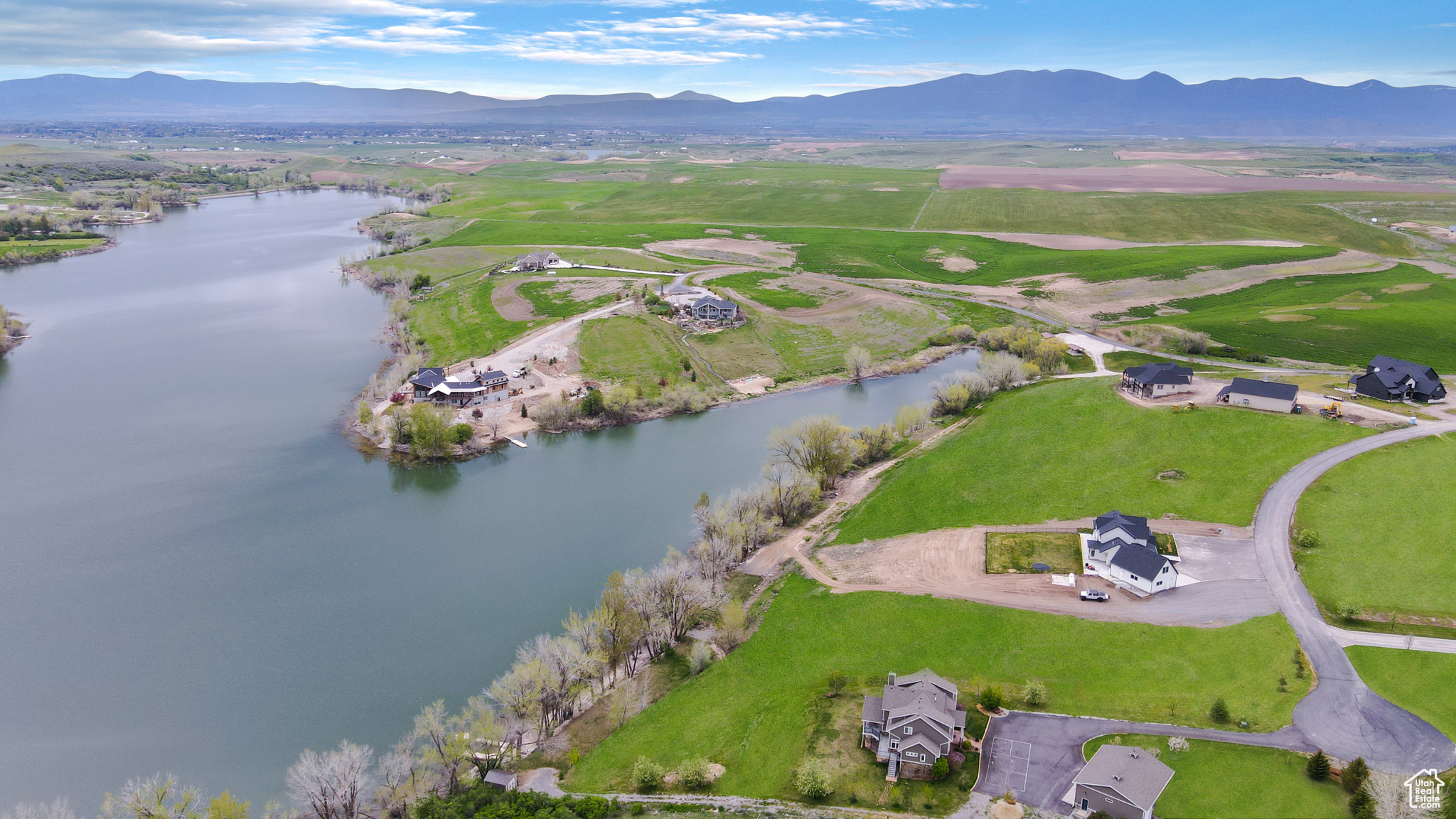 2166 N LAKE VIEW, Preston, Idaho 83263, 6 Bedrooms Bedrooms, 15 Rooms Rooms,3 BathroomsBathrooms,Residential,For sale,LAKE VIEW,1998531