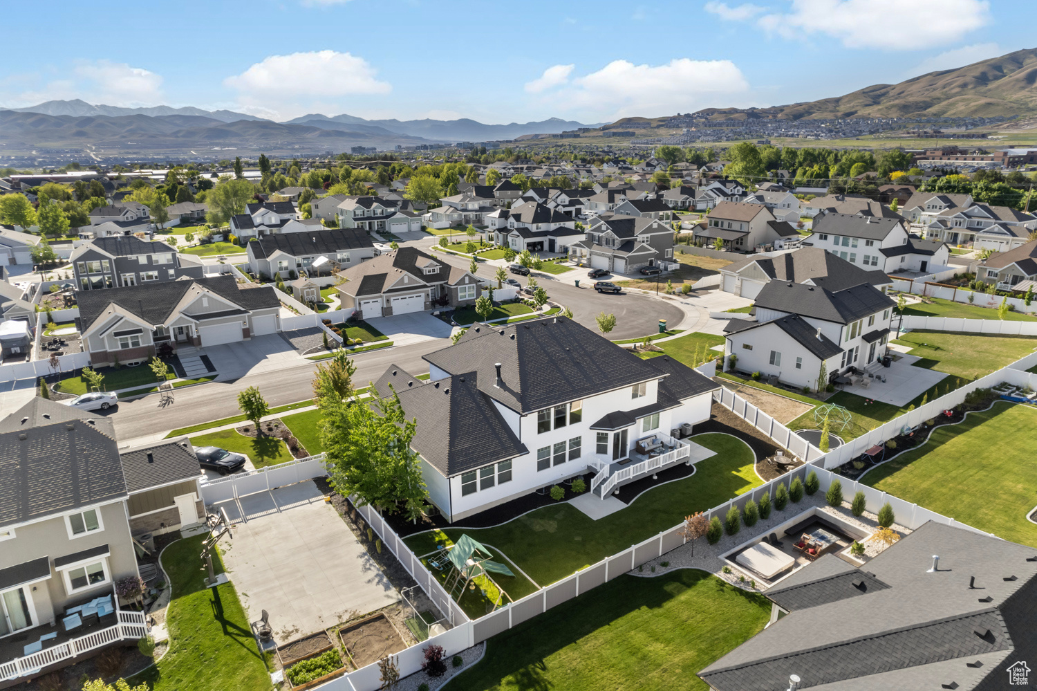 Birds eye view of property and mountains looking to the northwest