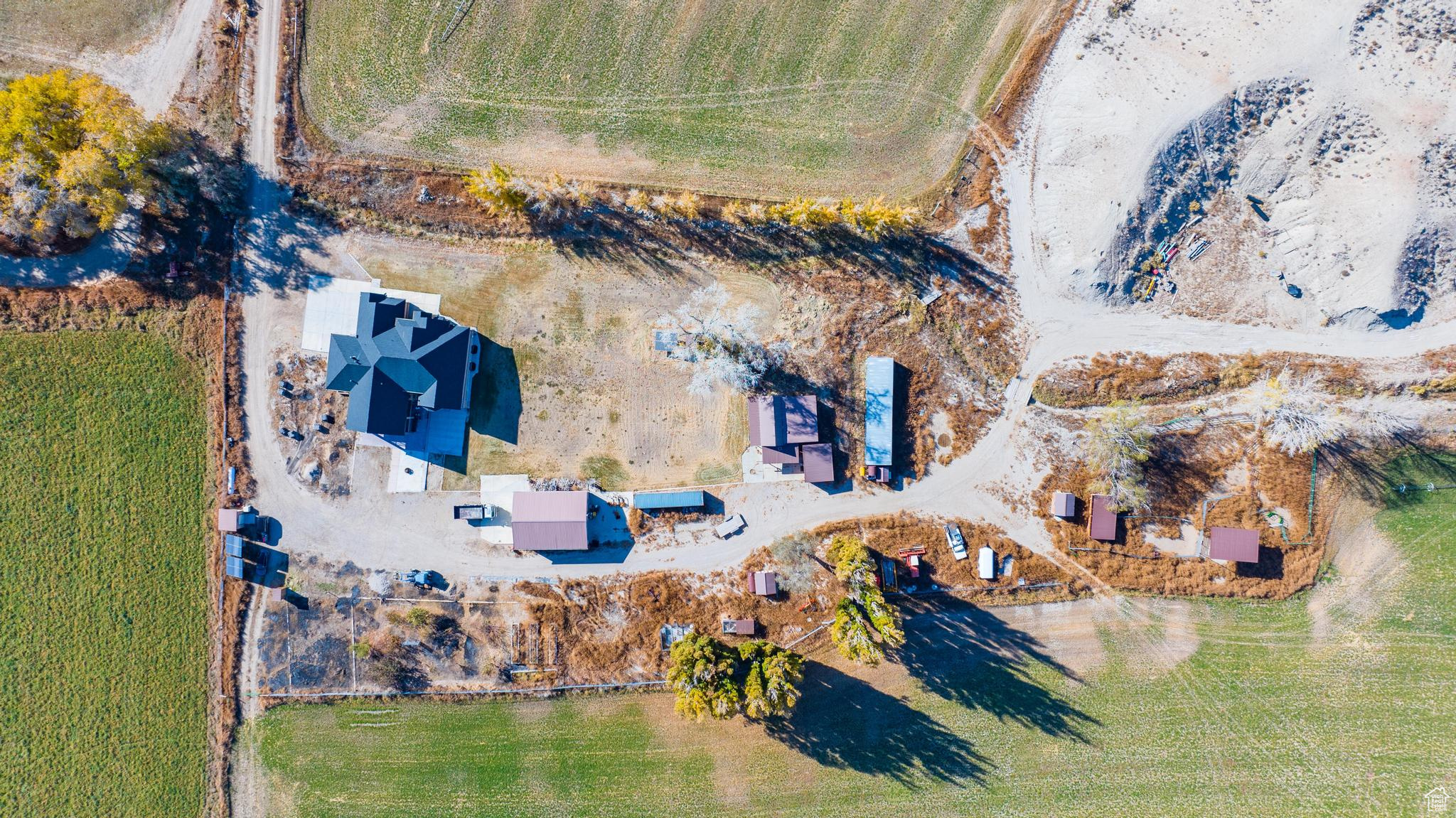 Aerial view featuring a rural view