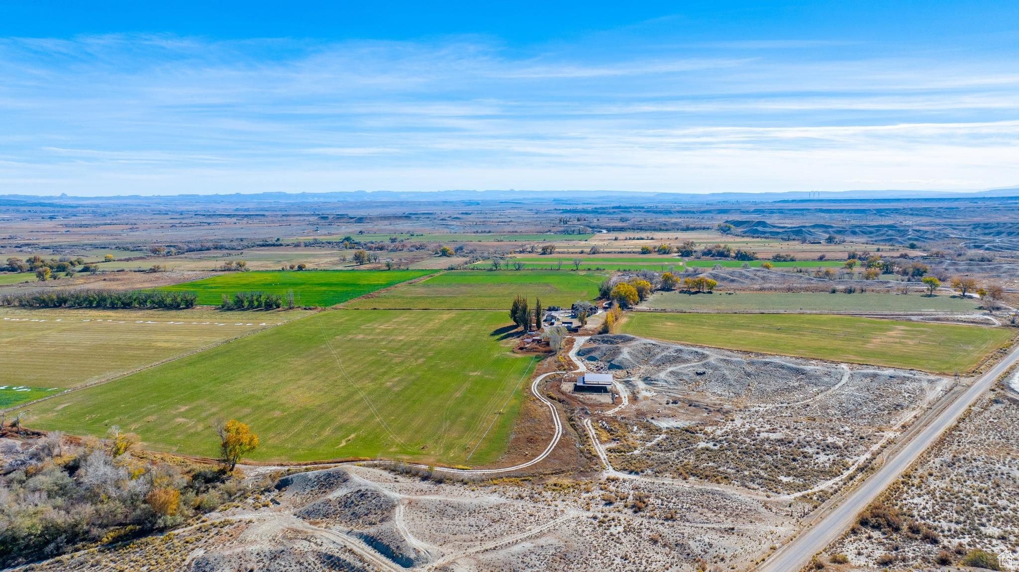 Aerial view featuring a rural view