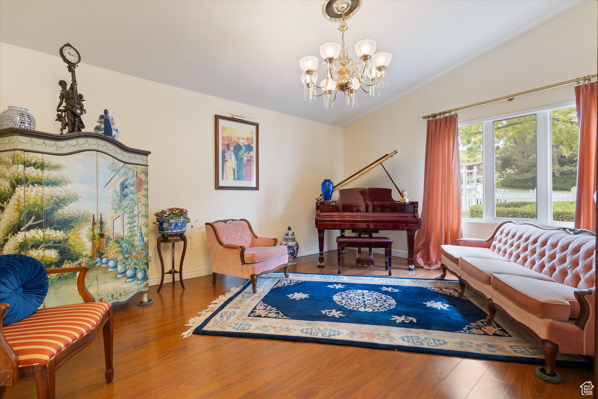 Living room with real hardwood floor.