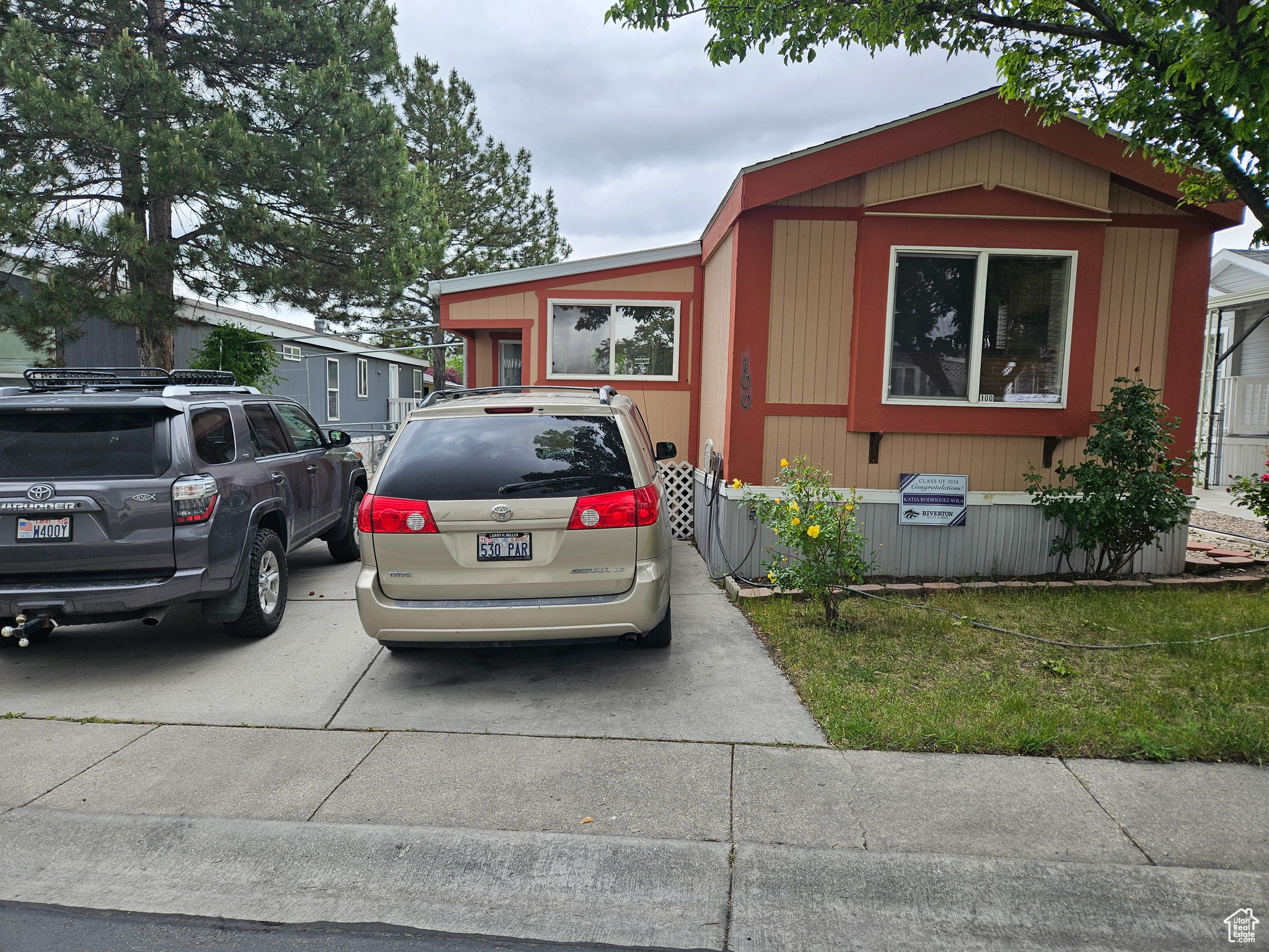 View of manufactured / mobile home