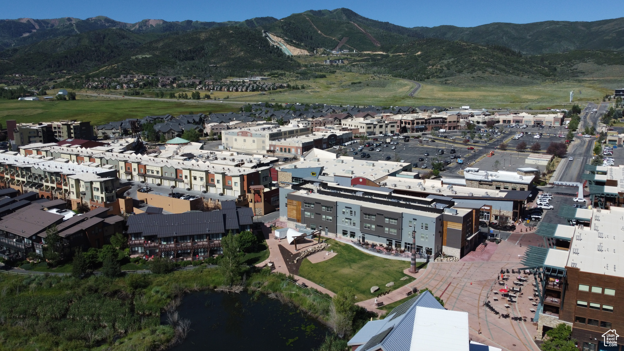 Aerial view featuring a mountain view