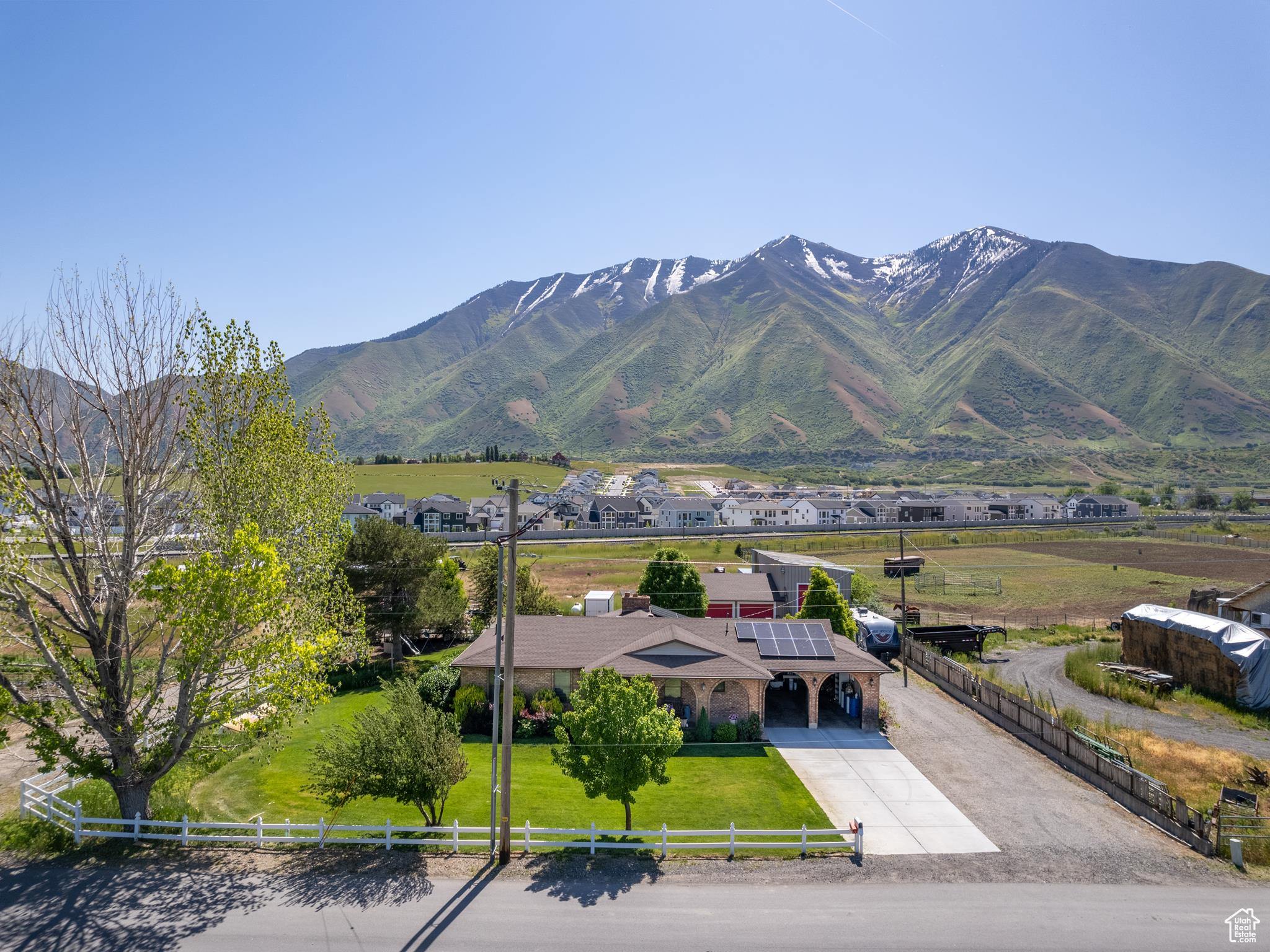 713 S 3400 E, Spanish Fork, Utah 84660, 5 Bedrooms Bedrooms, 19 Rooms Rooms,2 BathroomsBathrooms,Residential,For sale,3400,2001460