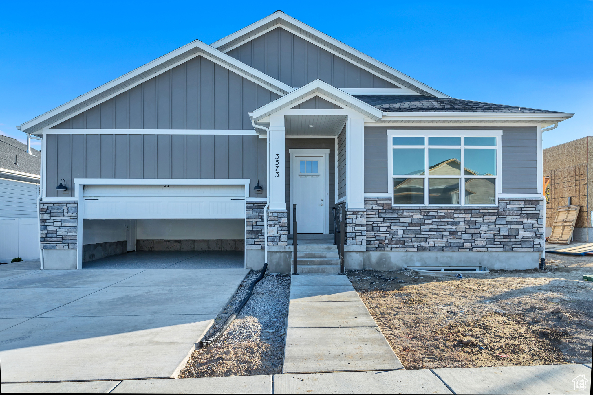 10798 S HAVEN W, South Jordan, Utah 84095, 2 Bedrooms Bedrooms, 8 Rooms Rooms,1 BathroomBathrooms,Residential,For sale,HAVEN,2001478