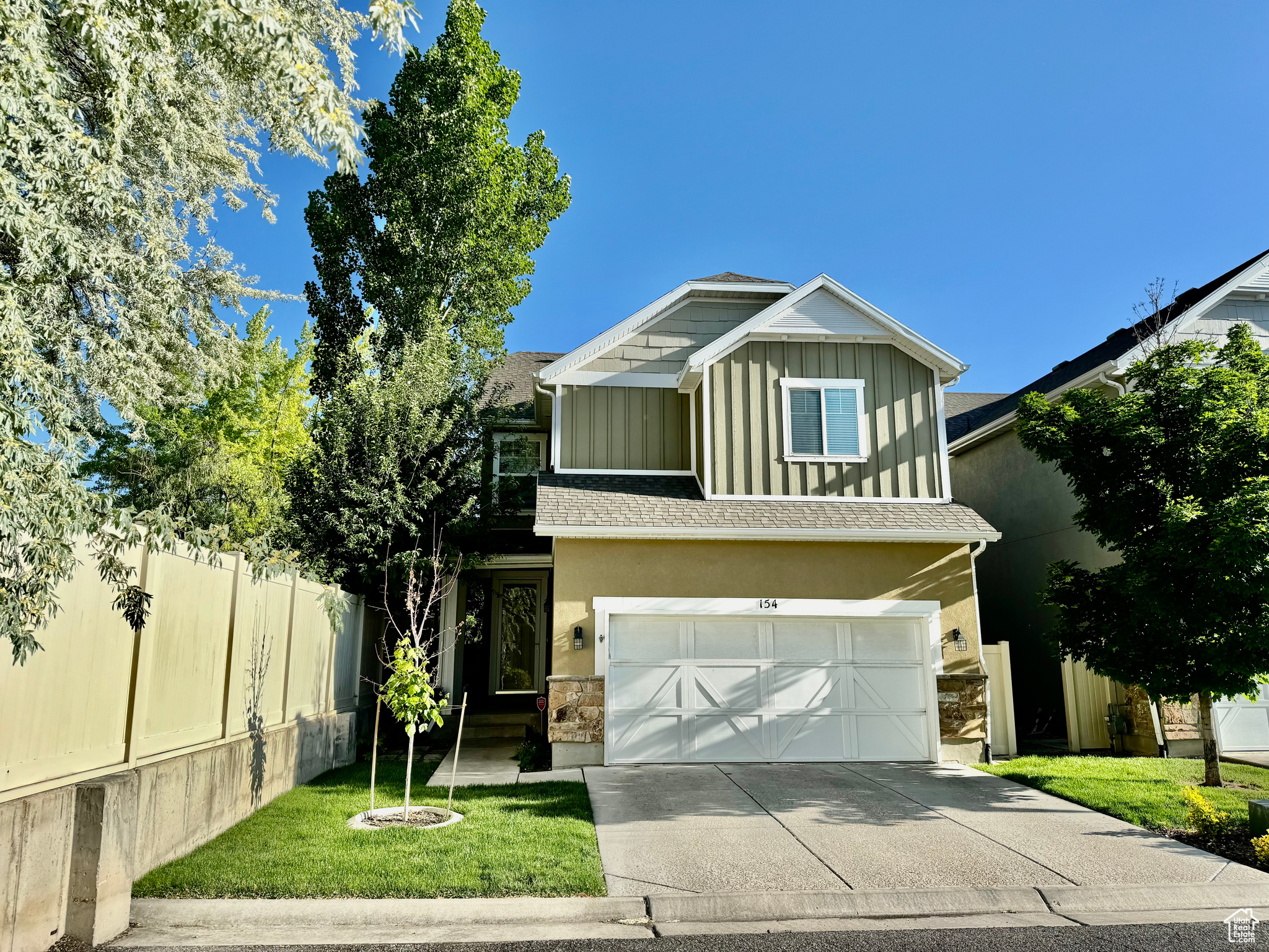 154 E CRESCENT PINE, Sandy, Utah 84070, 4 Bedrooms Bedrooms, 10 Rooms Rooms,2 BathroomsBathrooms,Residential,For sale,CRESCENT PINE,2001816