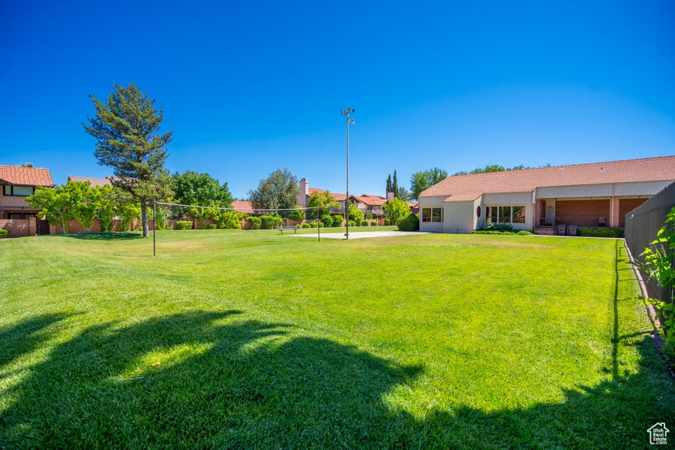 View of yard with volleyball court