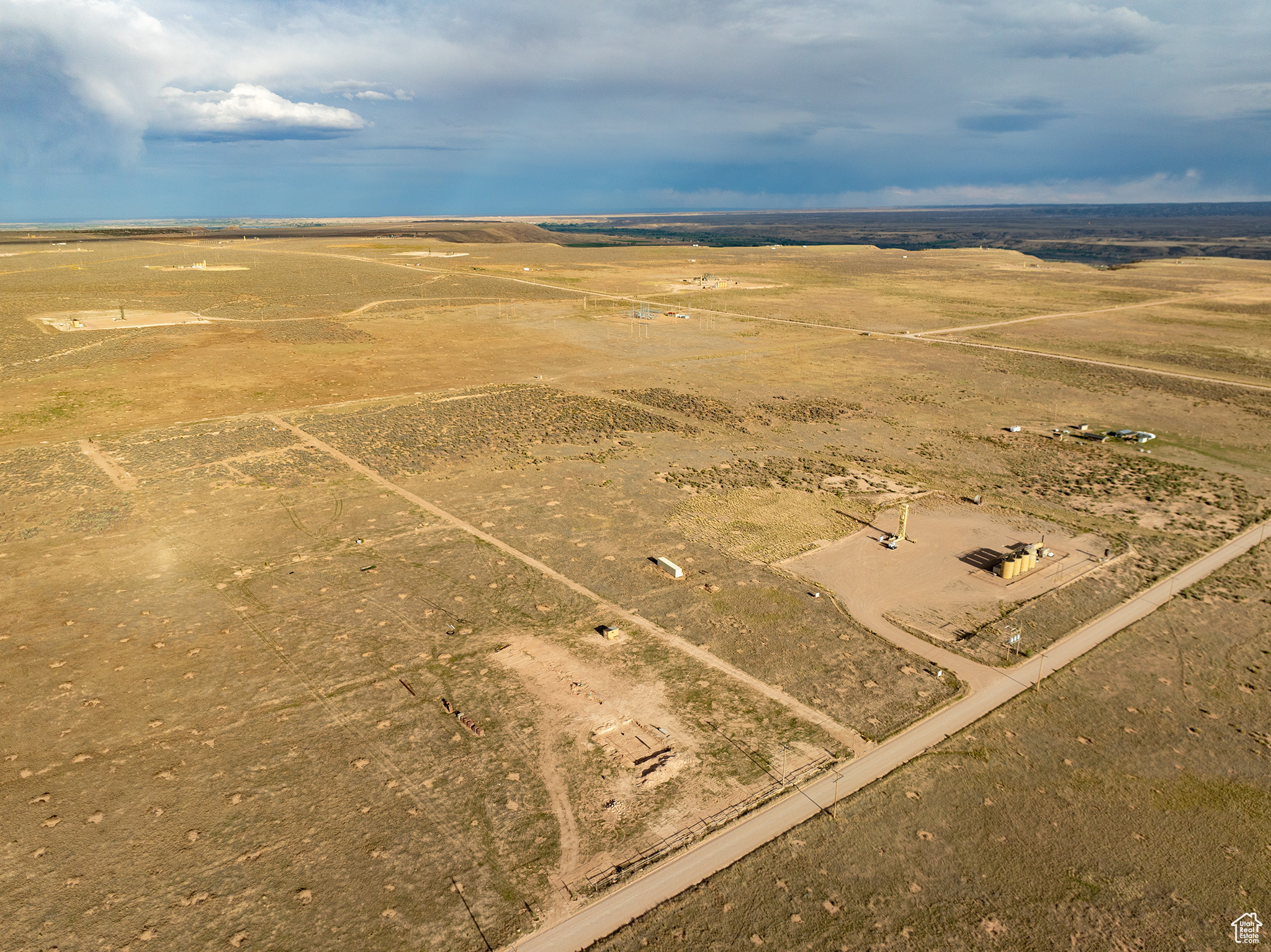 Aerial view featuring a rural view