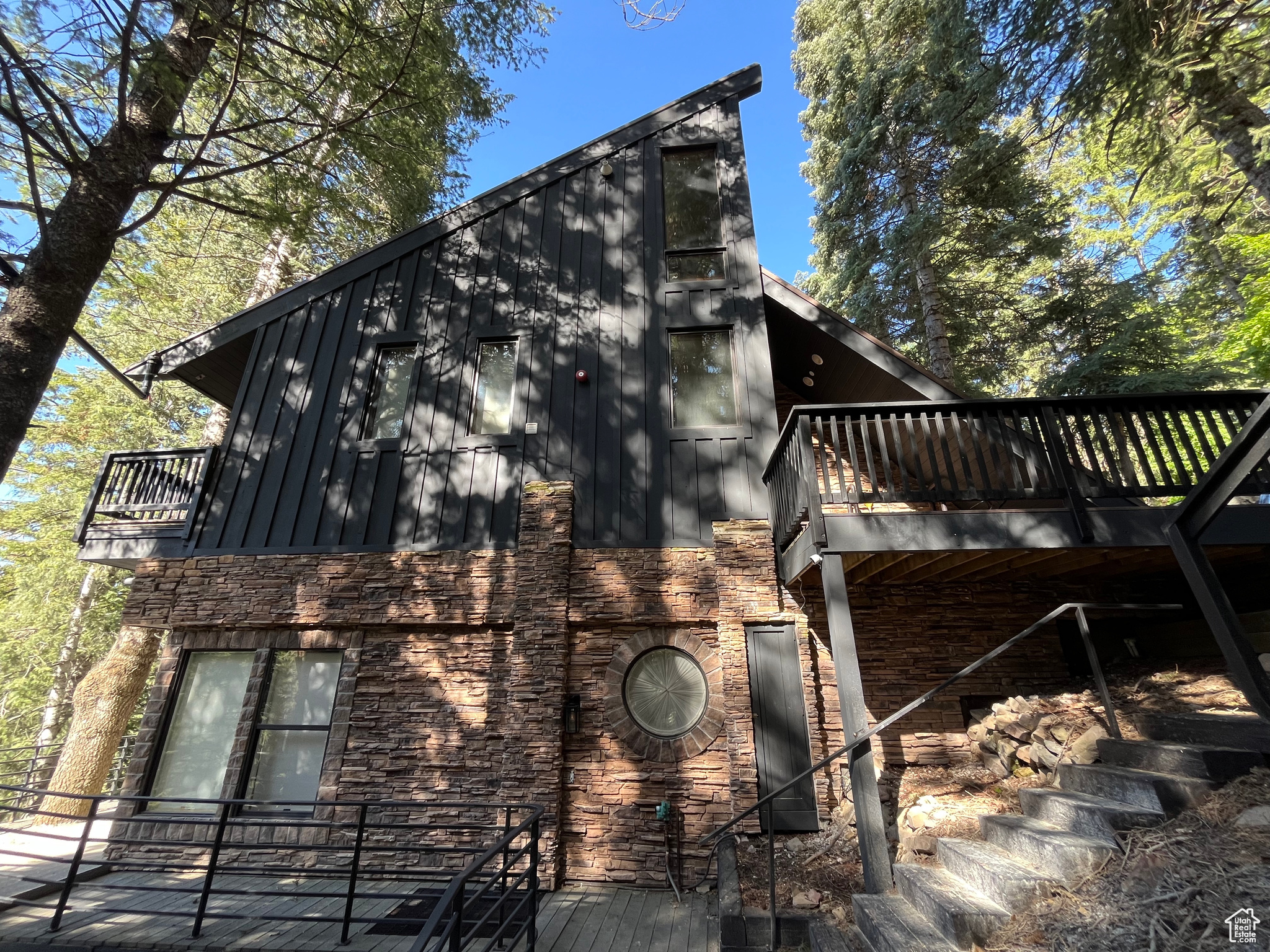 3009 E BLACK FOREST, Sundance, Utah 84604, 5 Bedrooms Bedrooms, 22 Rooms Rooms,3 BathroomsBathrooms,Residential,For sale,BLACK FOREST,2001977