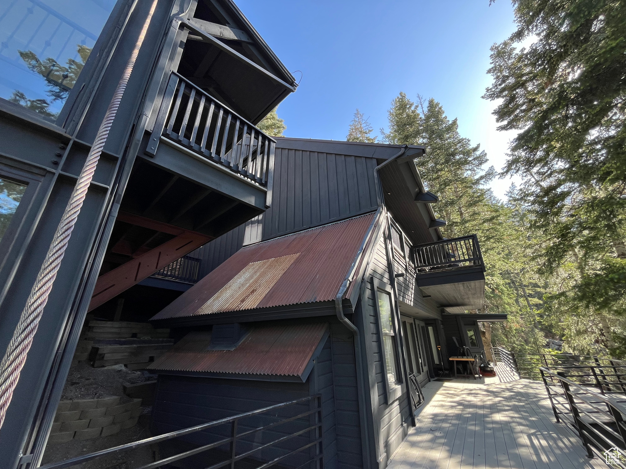 3009 E BLACK FOREST, Sundance, Utah 84604, 5 Bedrooms Bedrooms, 22 Rooms Rooms,3 BathroomsBathrooms,Residential,For sale,BLACK FOREST,2001977