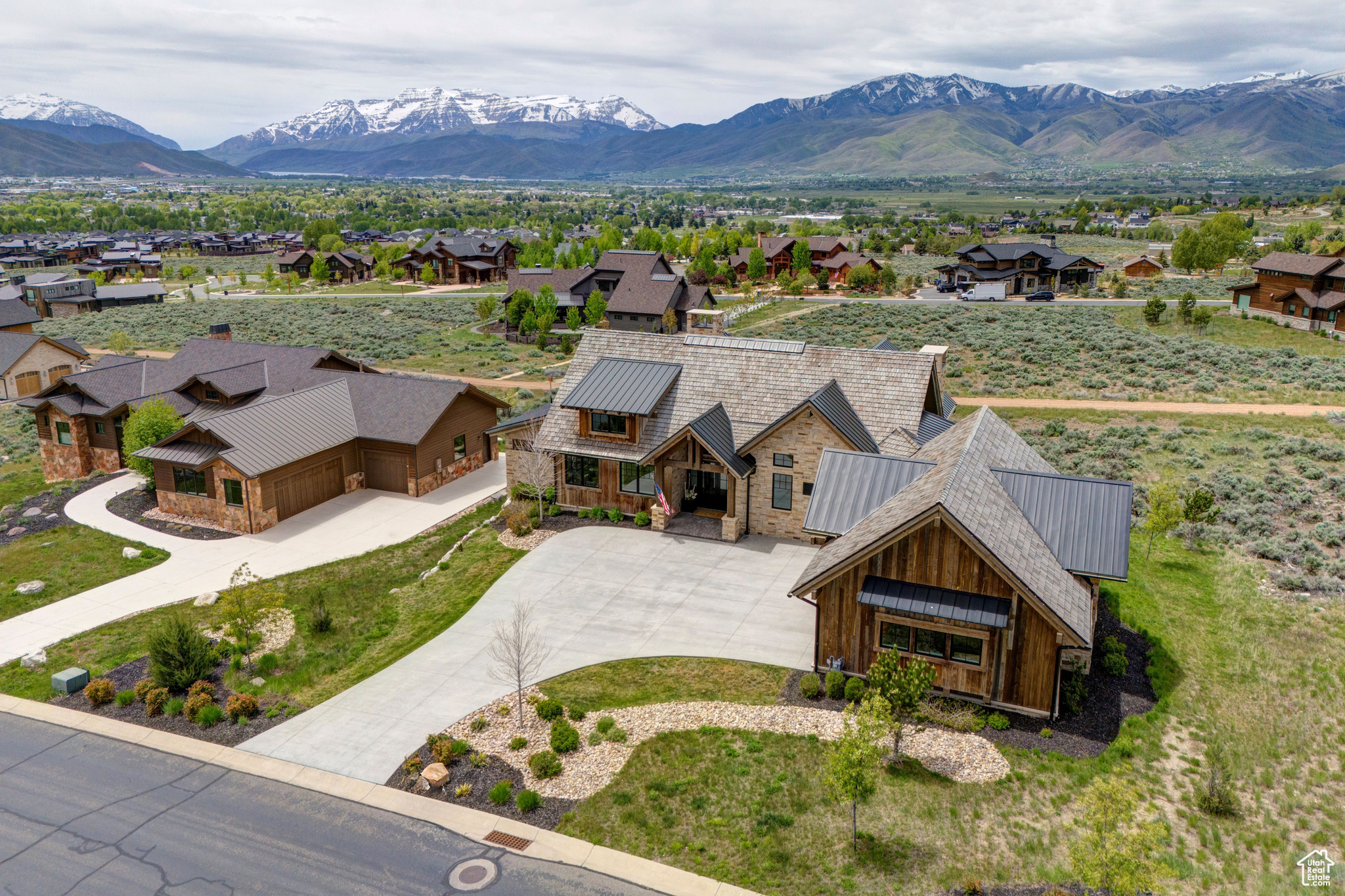 1215 N CHIMNEY ROCK #43, Heber City, Utah 84032, 4 Bedrooms Bedrooms, 15 Rooms Rooms,3 BathroomsBathrooms,Residential,For sale,CHIMNEY ROCK,2002290