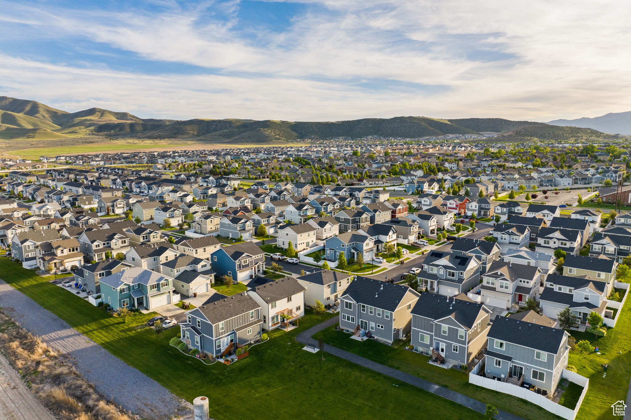 Drone / aerial view with a mountain view