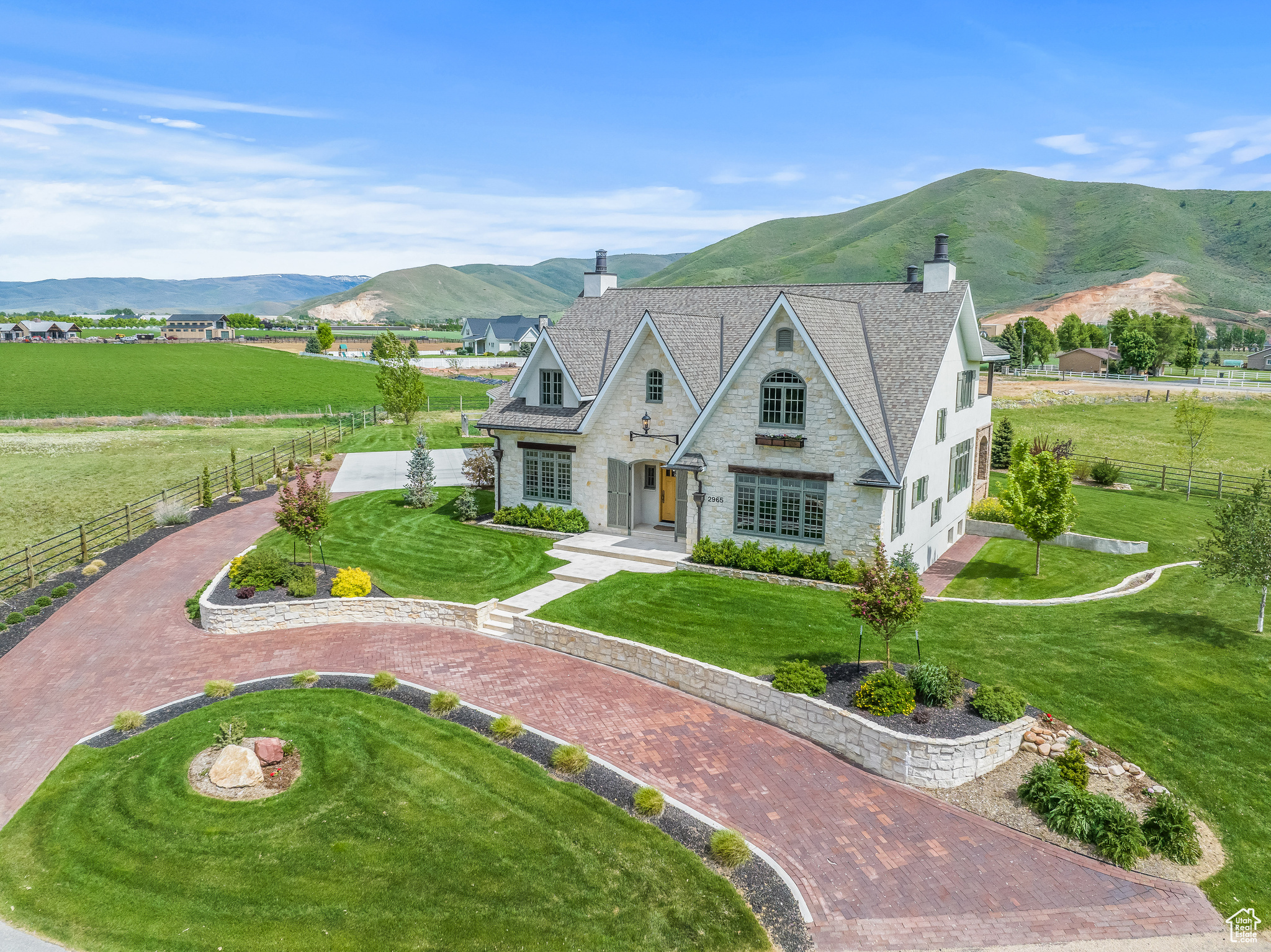 2965 W SUMMERFIELD, Heber City, Utah 84032, 5 Bedrooms Bedrooms, 17 Rooms Rooms,4 BathroomsBathrooms,Residential,For sale,SUMMERFIELD,2002369