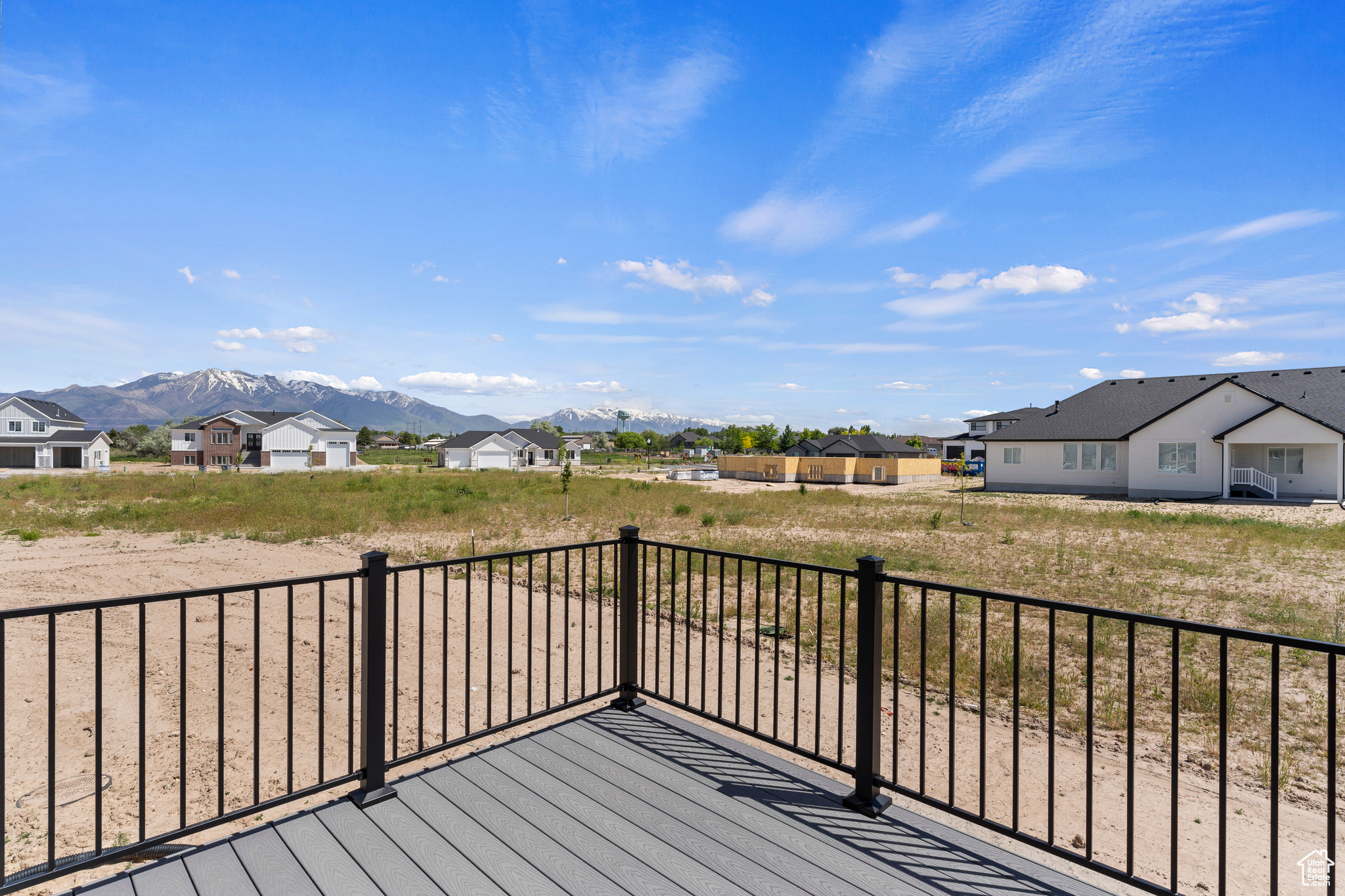 3705 W CHALGROVE, Taylor, Utah 84401, 5 Bedrooms Bedrooms, 14 Rooms Rooms,3 BathroomsBathrooms,Residential,For sale,CHALGROVE,2002374