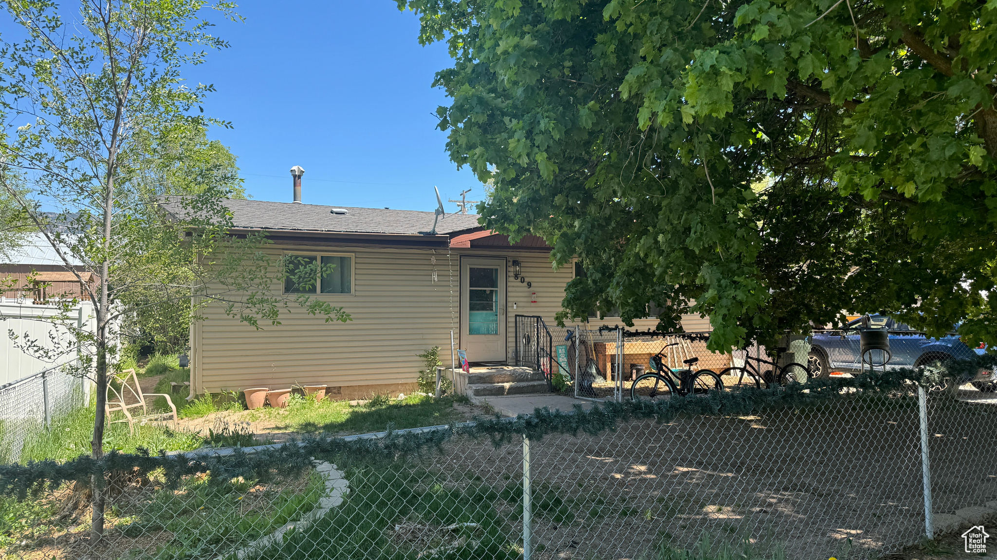 809 S BANNOCK, McCammon, Idaho 83250, 3 Bedrooms Bedrooms, 9 Rooms Rooms,1 BathroomBathrooms,Residential,For sale,BANNOCK,2002413