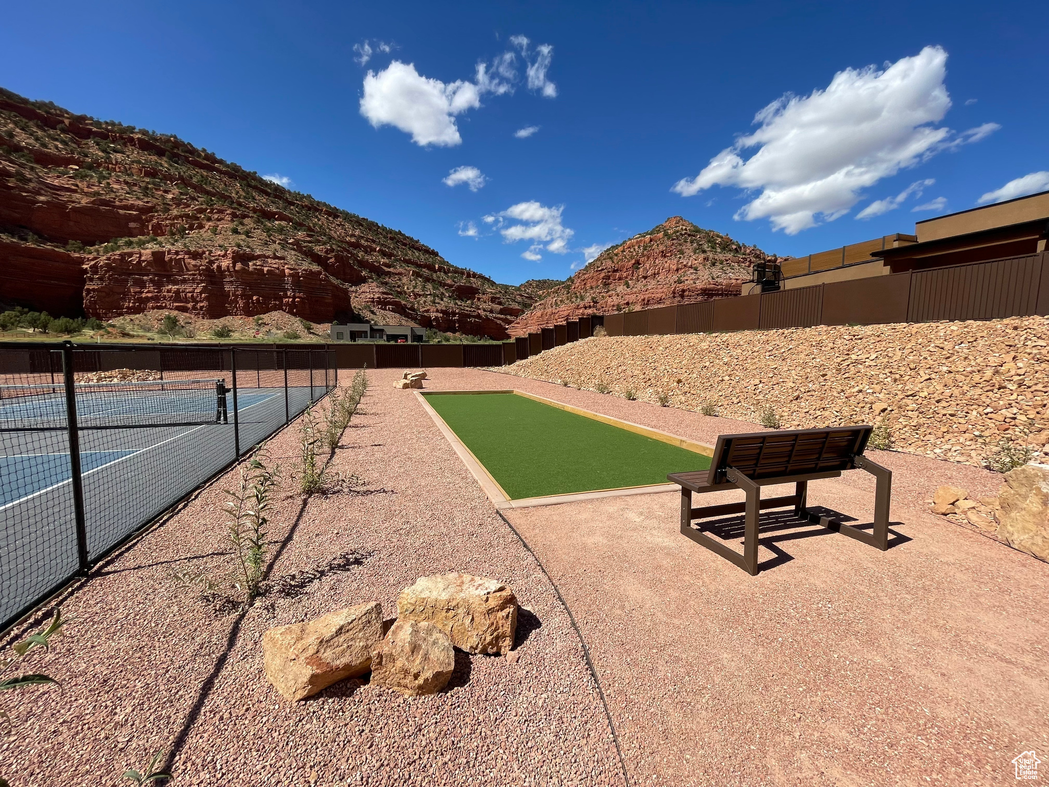 410 W LOS BARANCOS, Kanab, Utah 84741, ,Land,For sale,LOS BARANCOS,2002415