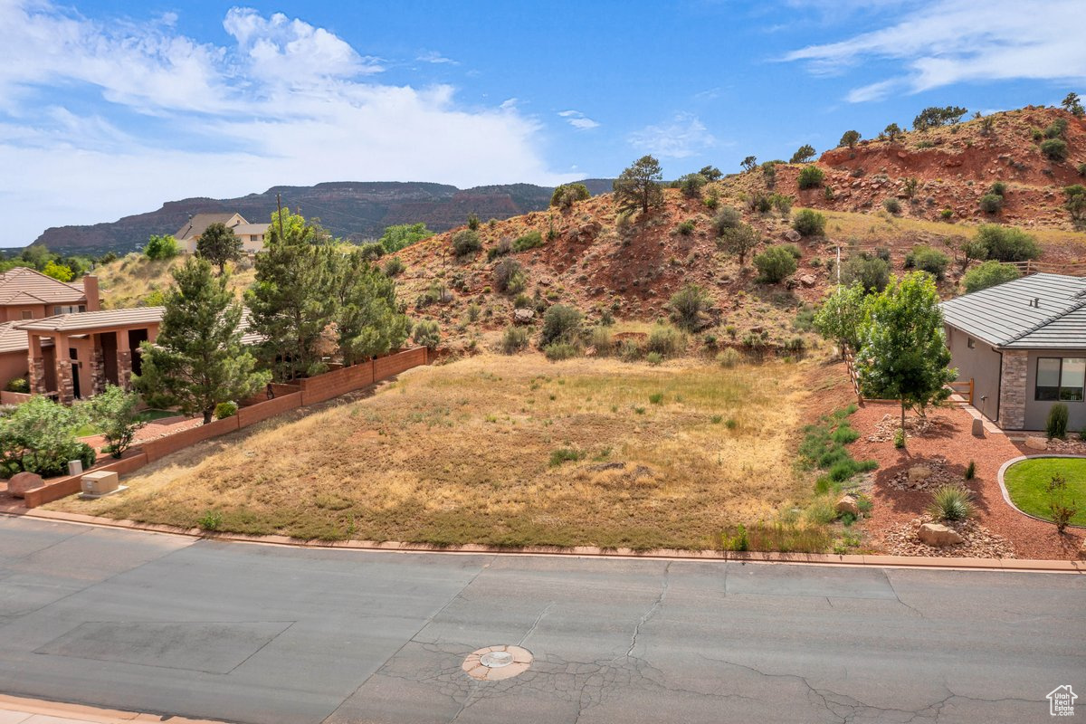 410 W LOS BARANCOS, Kanab, Utah 84741, ,Land,For sale,LOS BARANCOS,2002415