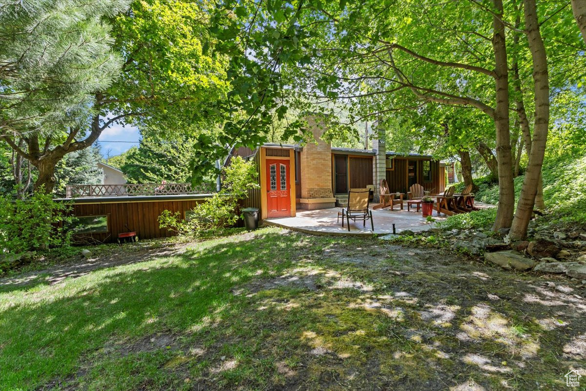 View of yard featuring a patio area