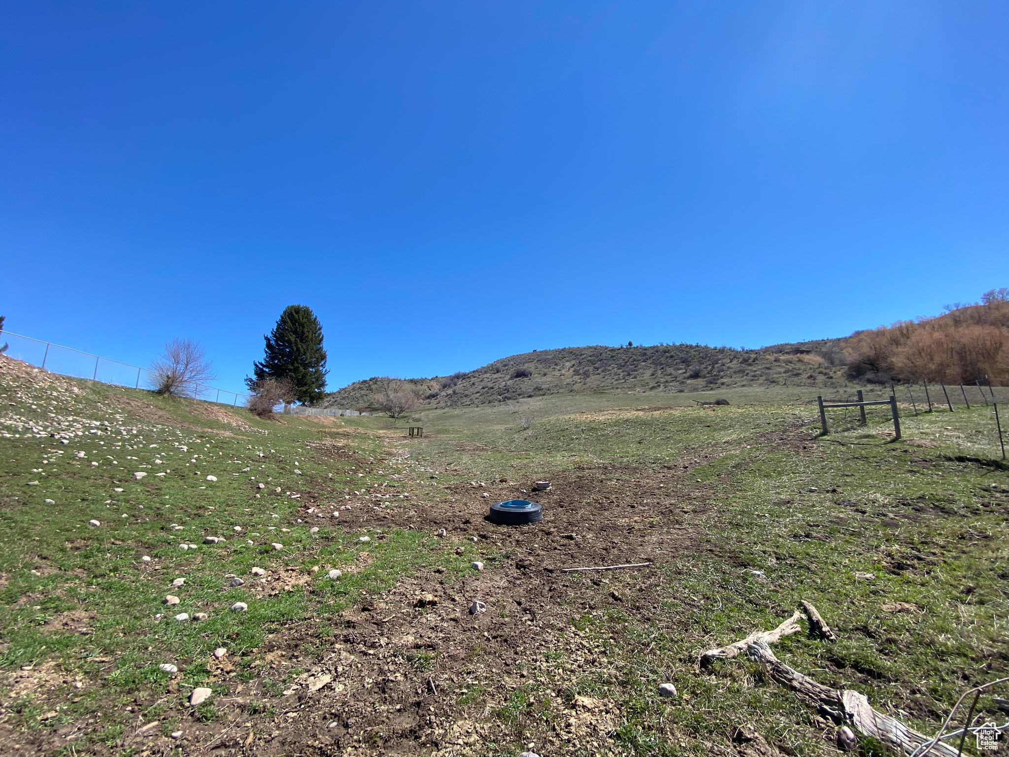 Property view of mountains featuring a rural view