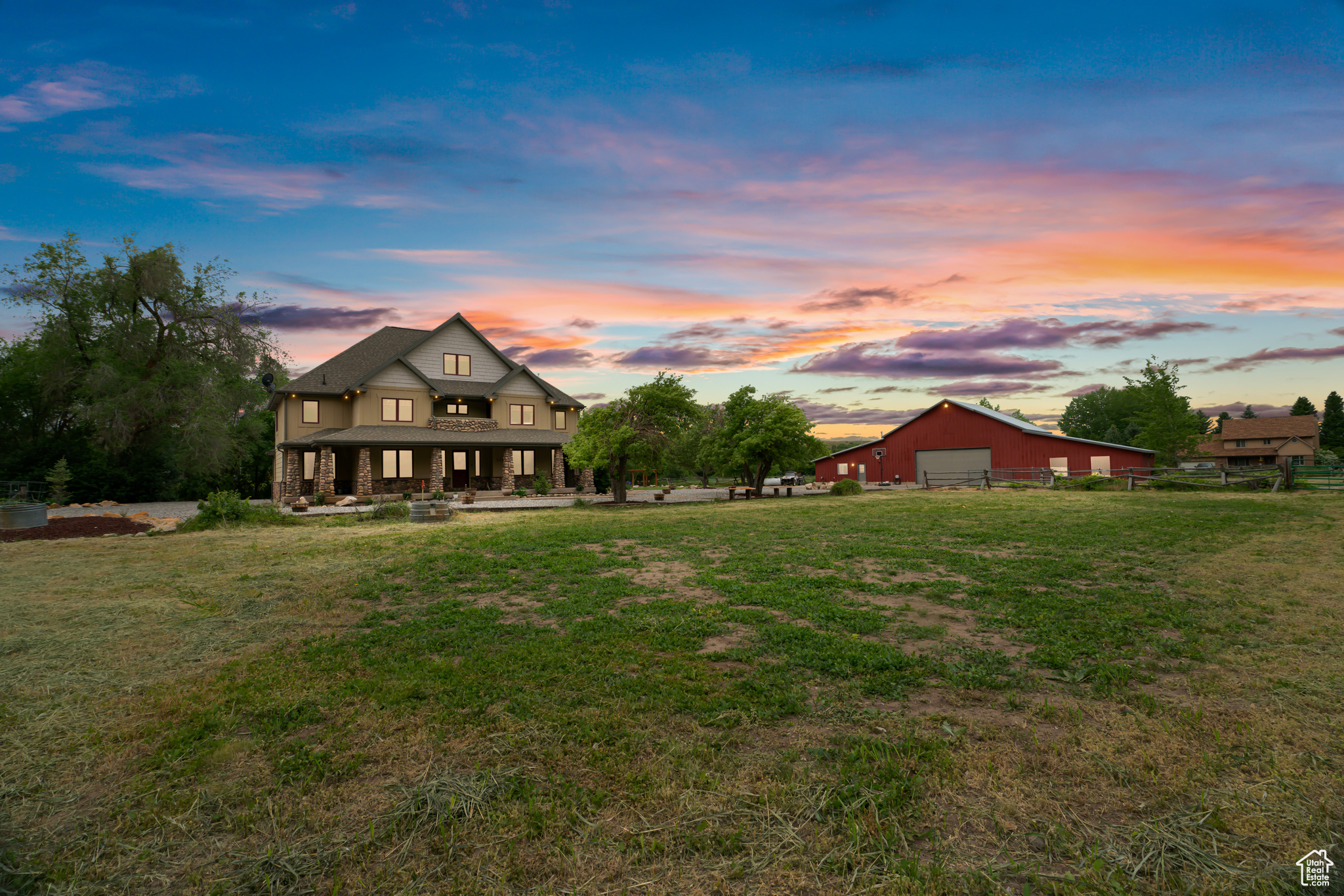 View of front facade from the front pasture